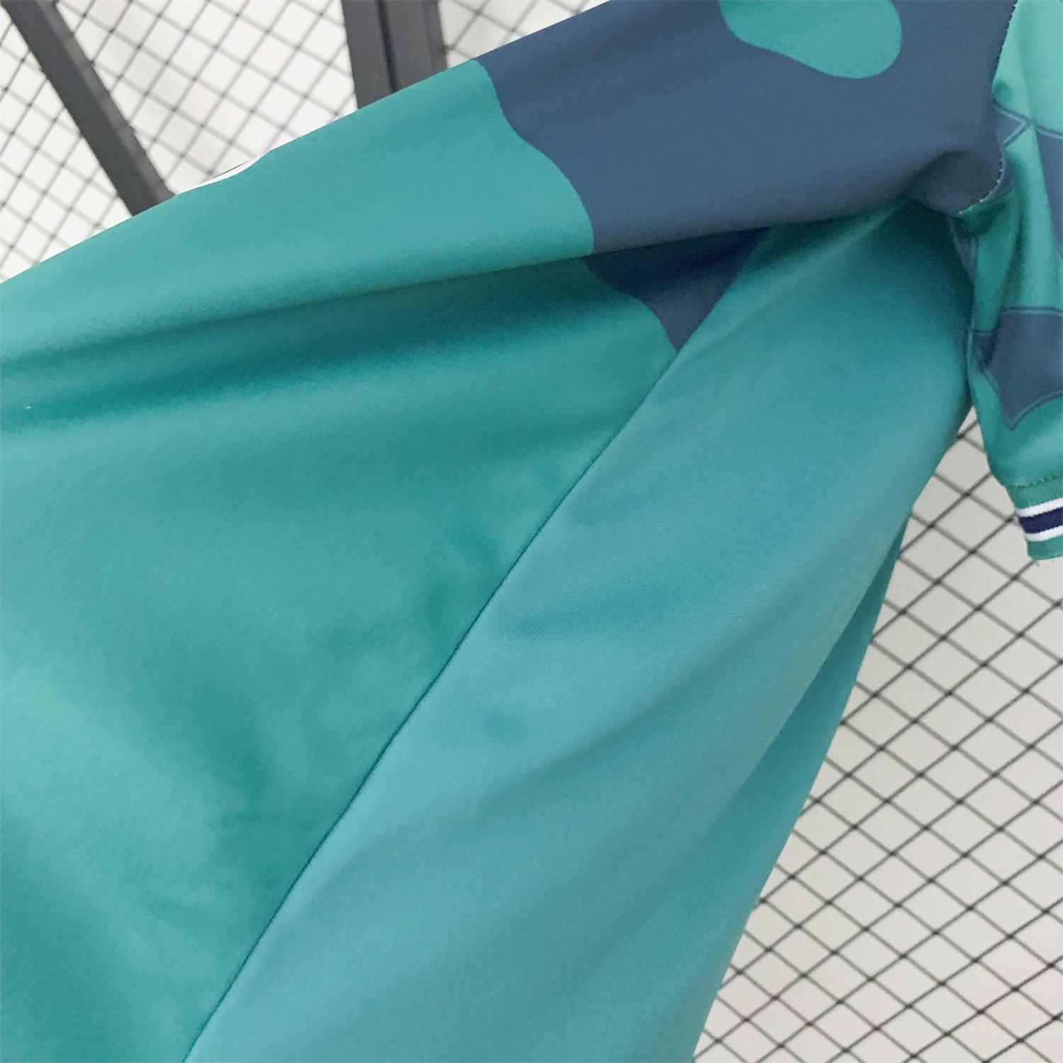 JerseysGala.com | Retro RCD Espanyol 1996-97 Away Jersey -Customize Name, Number and Patch | Worldwide Shipping