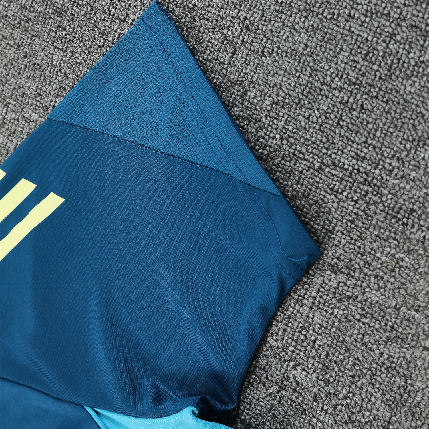 GlobeJersey-Club América 25-26 Short-Sleeve Training Set - Deep Blue Top & Deep Blue Shorts