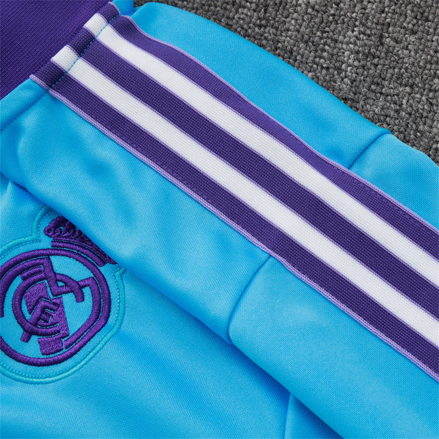 foot-Real Madrid 25-26 Throwback Trefoil Jacket Training Tracksuit - Blue Jackets & Purple Pants