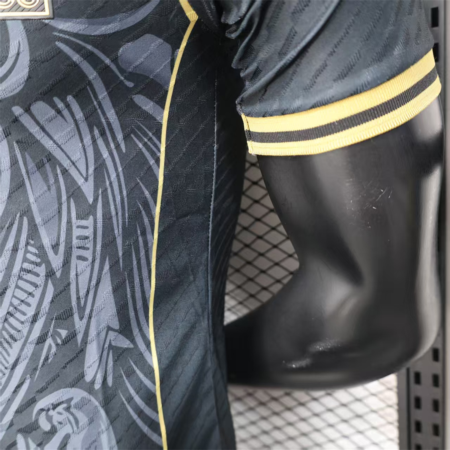 foot-Mexico 25-26 Grey Eagle Sketch Black Gold Special Jersey - Player Version