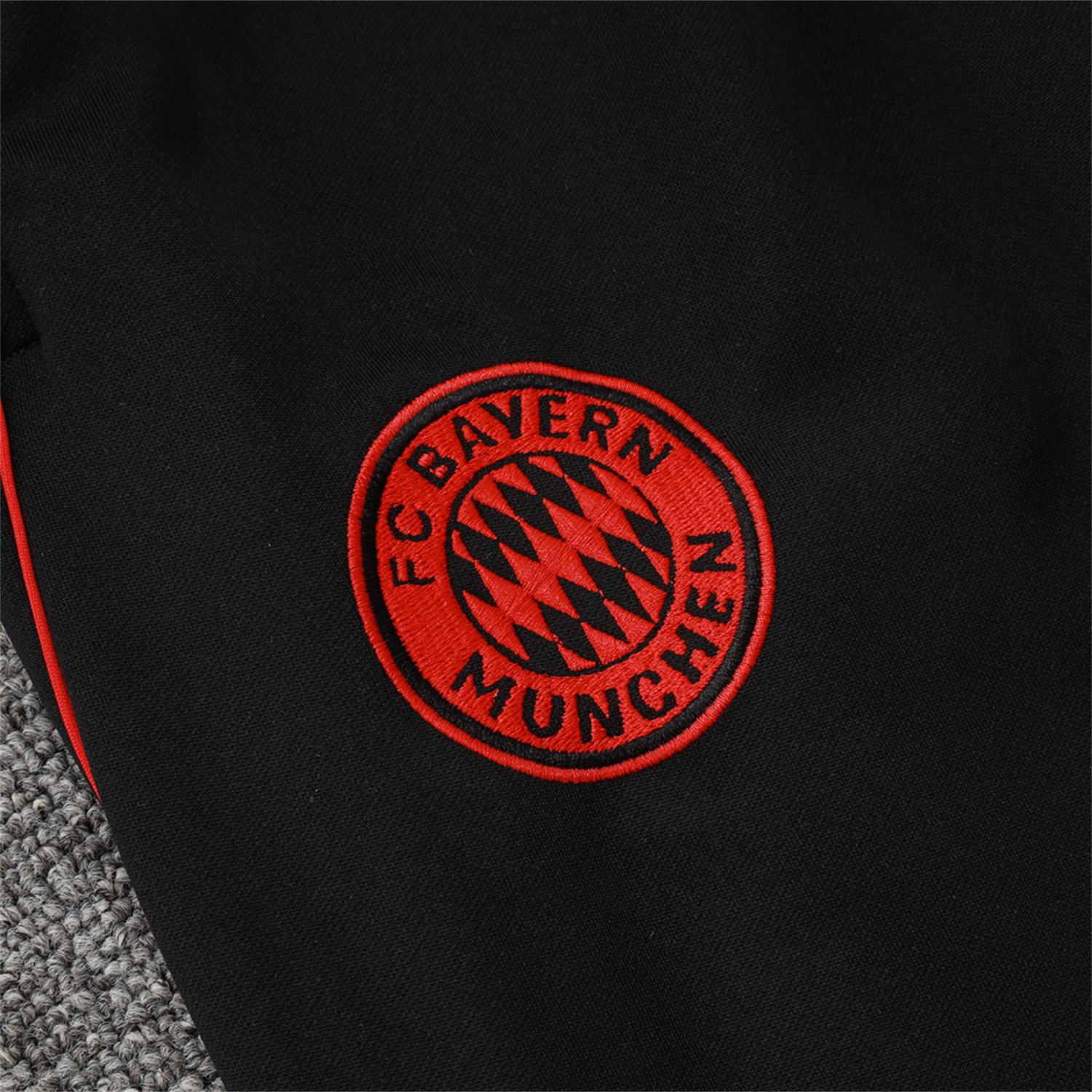 foot-Bayern Munich 25-26 Jacket Training Tracksuit - Army Green Top and Black Pants