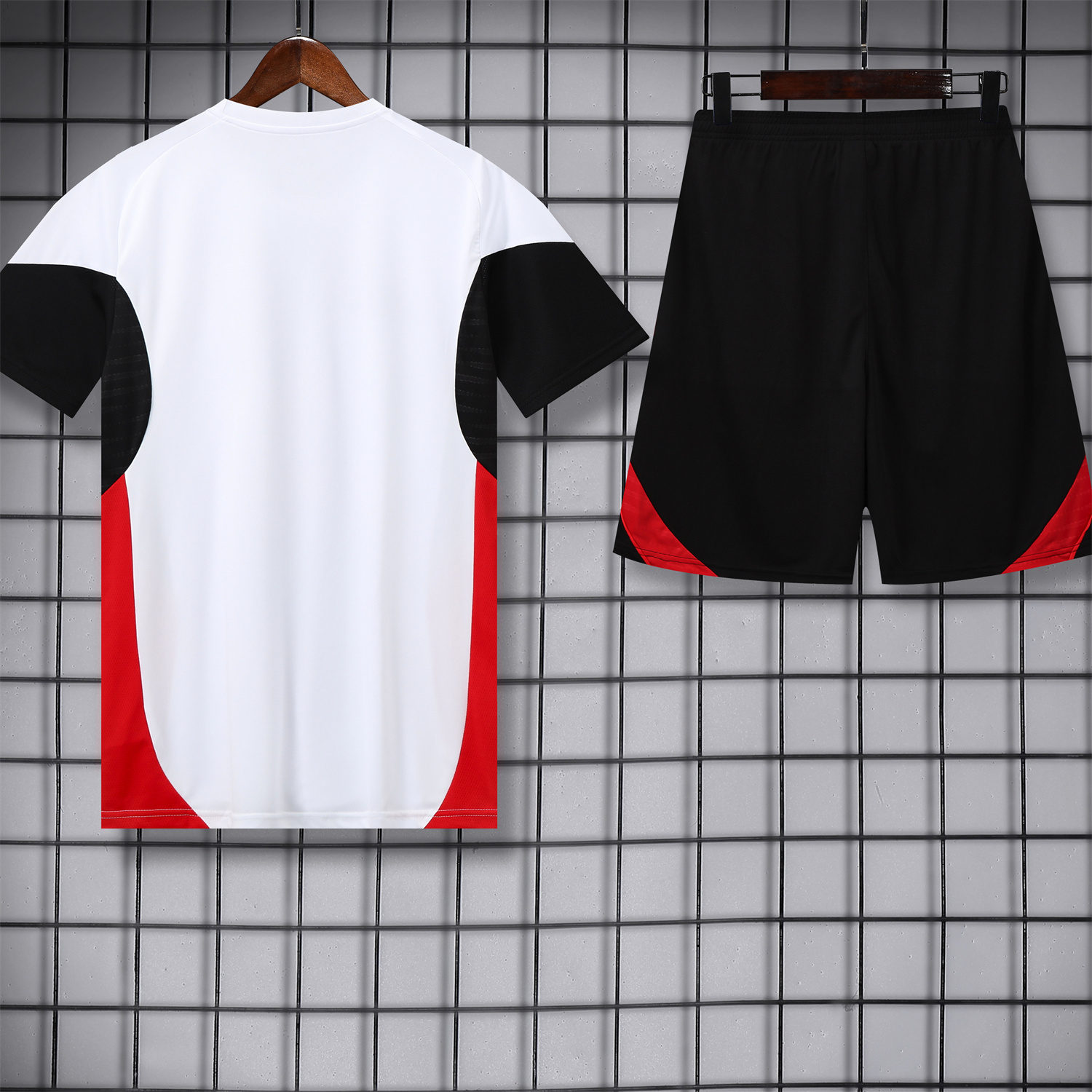 foot-Manchester United 25-26 Short-Sleeve Training Set - Red Black Blocks White Top & Black Shorts