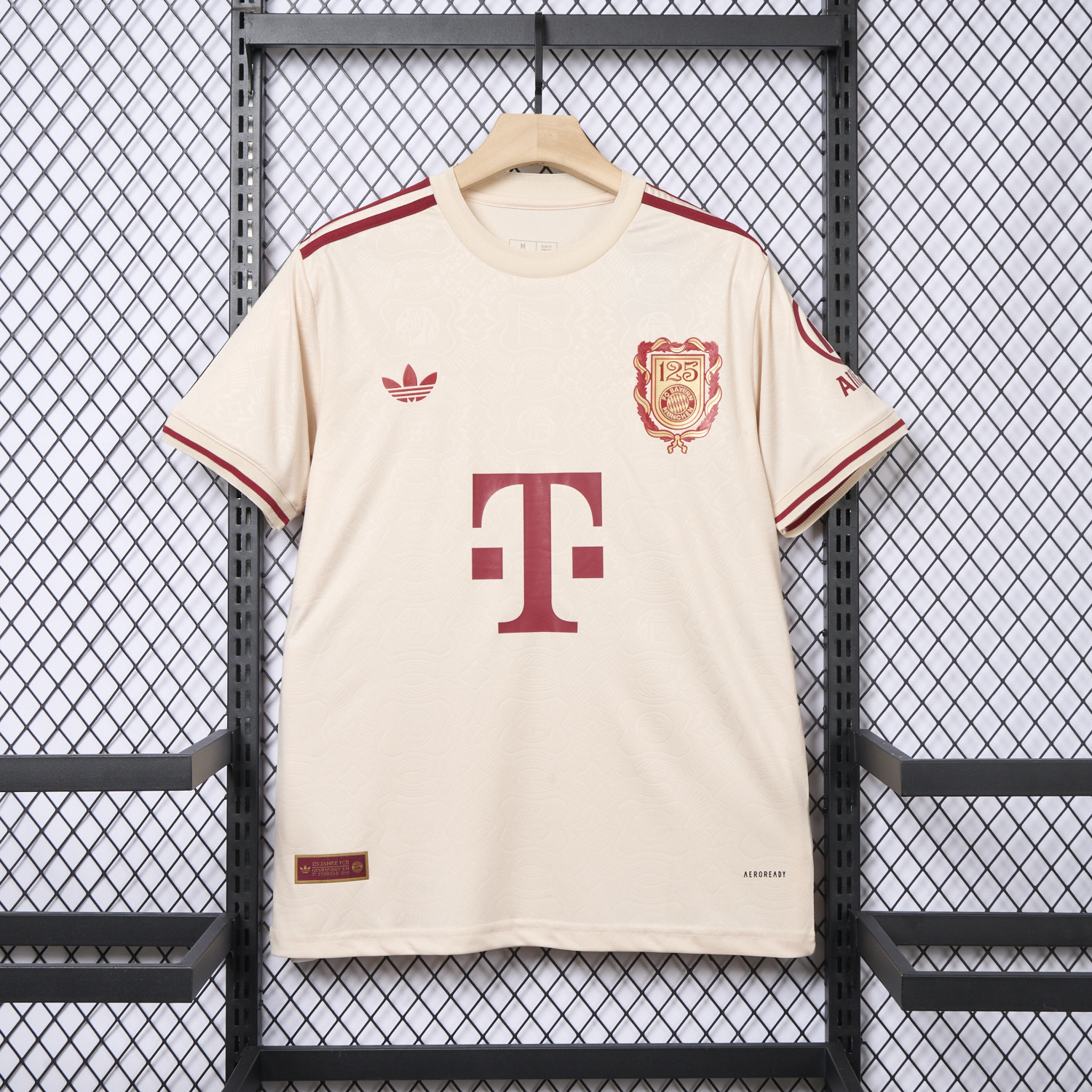 foot-Bayern Munich 2025 Apricot 125th Anniversary Jersey - Fans Version