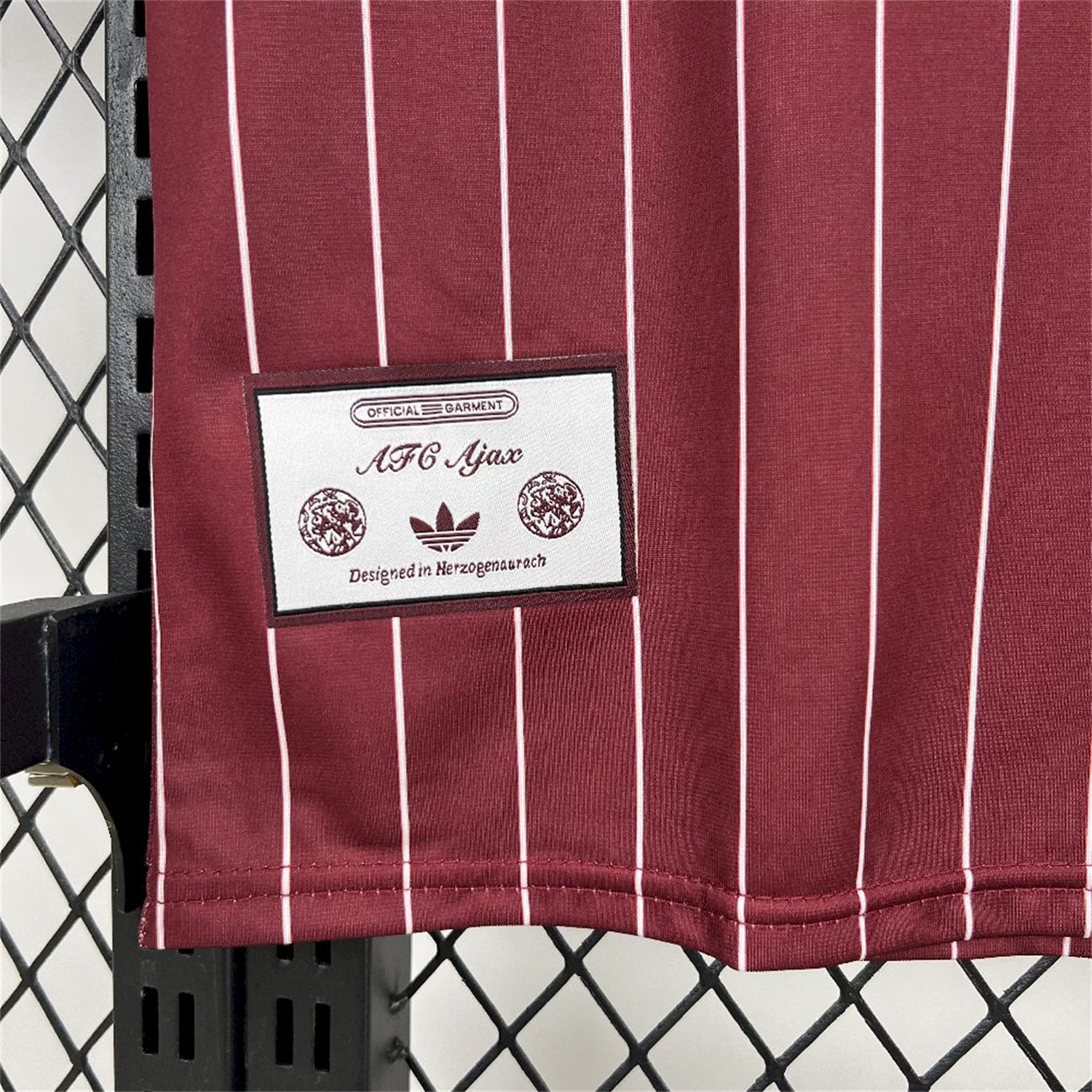 foot-Ajax 25-26 Icon Range Travel Special Edition Red Jersey - Fans Version