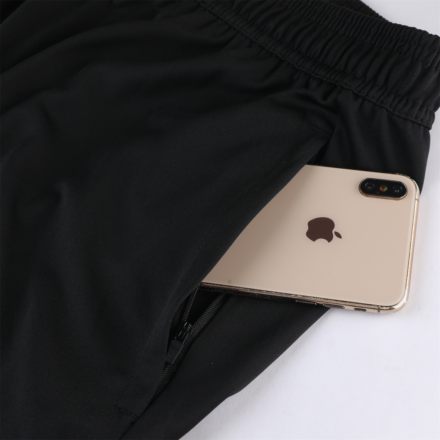 foot-Liver.pool 24-25 Long Sleeve Training Set - Red Stripe Top and Black Pants