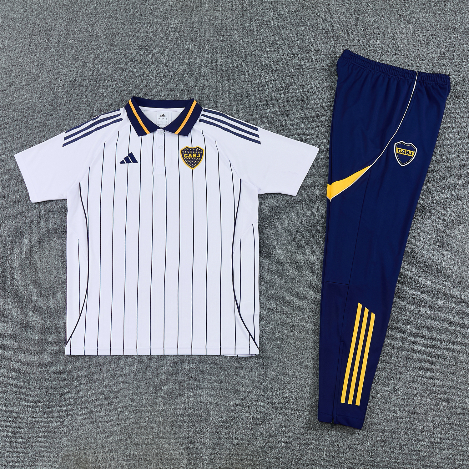Unitedfootballkit.com | Boca Juniors 25-26 POLO Short-Sleeve Training Set - White Top and Dark Blue Pants -Customize Name, Number and Patch | Worldwide Shipping