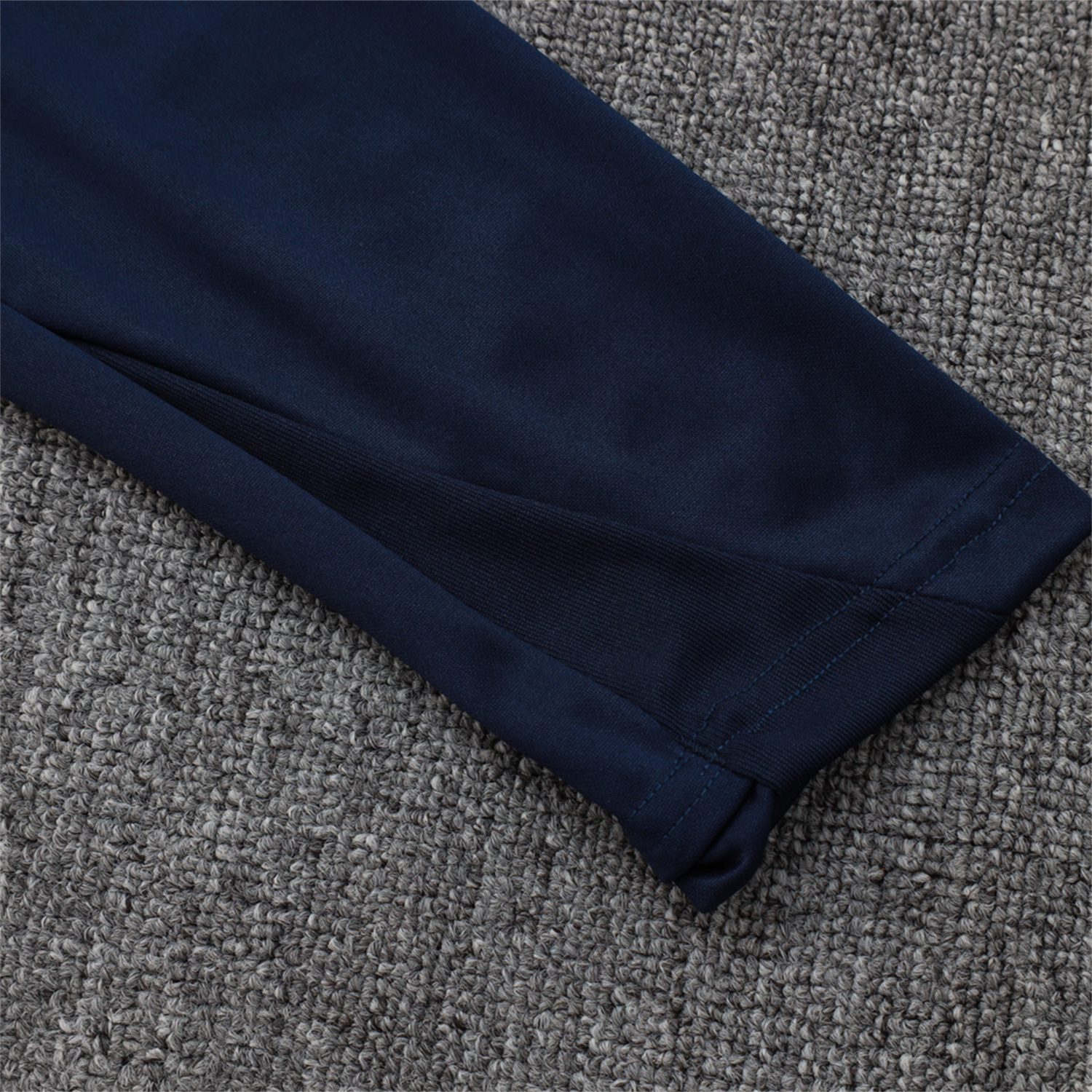 foot-Barcelona 25-26 Long Sleeve Training Set - Purple Top and Deep Blue Pants