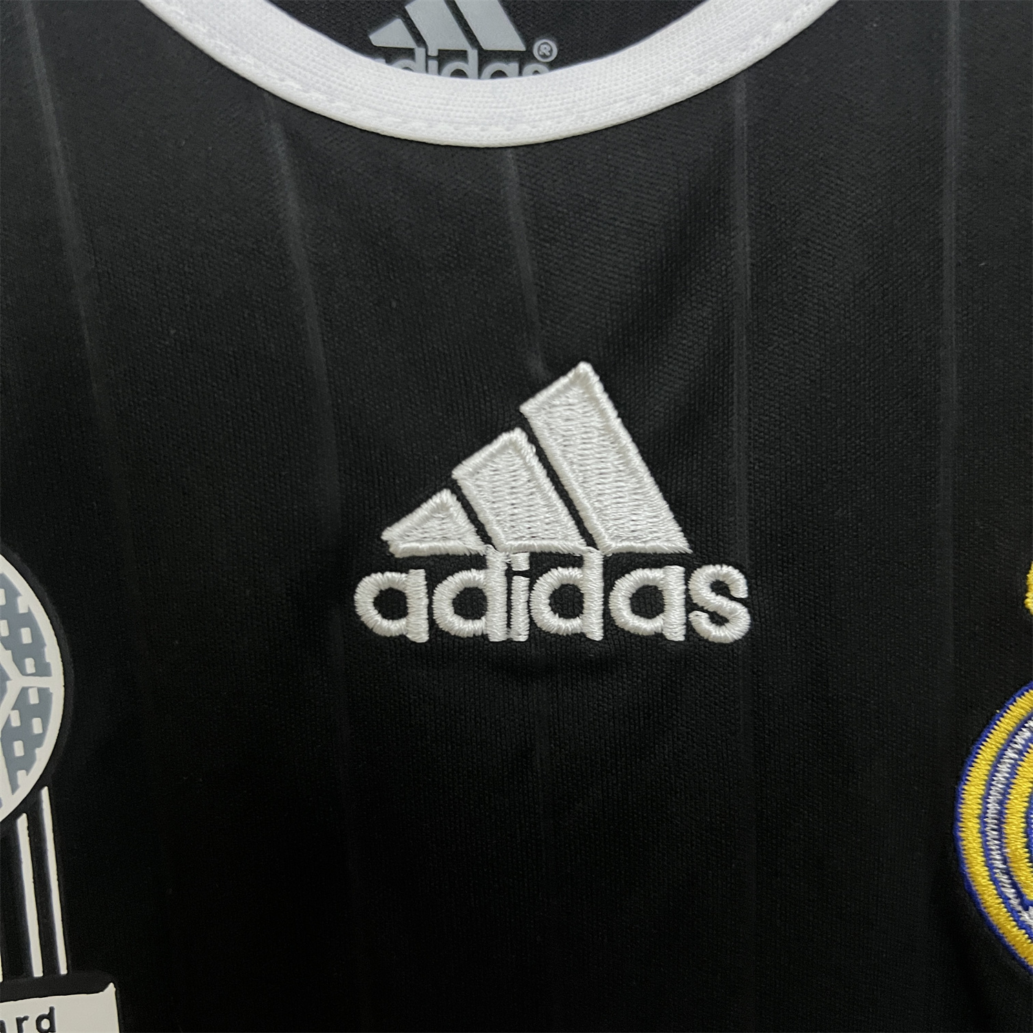 foot-Retro Real Madrid 2006-07 Away Kids Kit