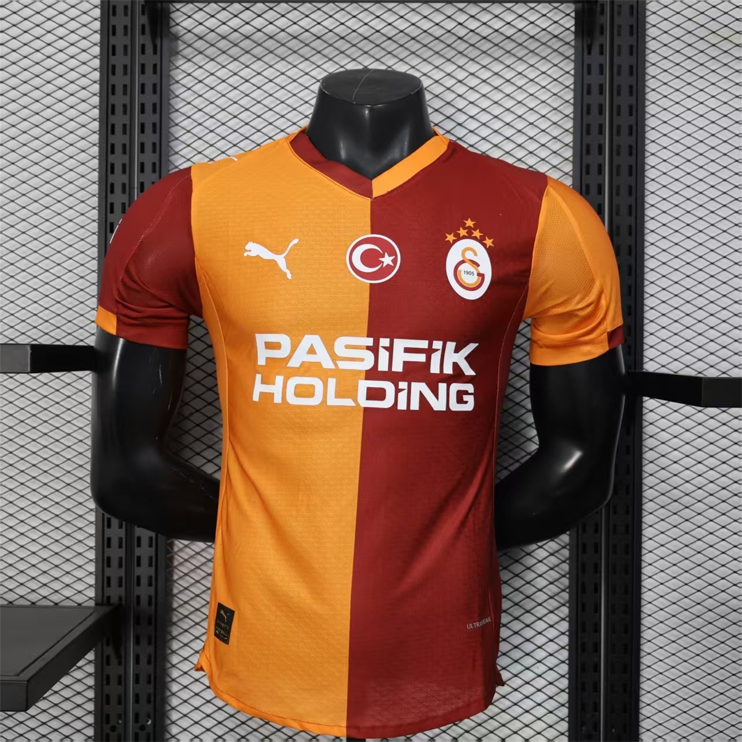 foot-Galatasaray 25-26 Home Jersey With Five Stars - Player Version
