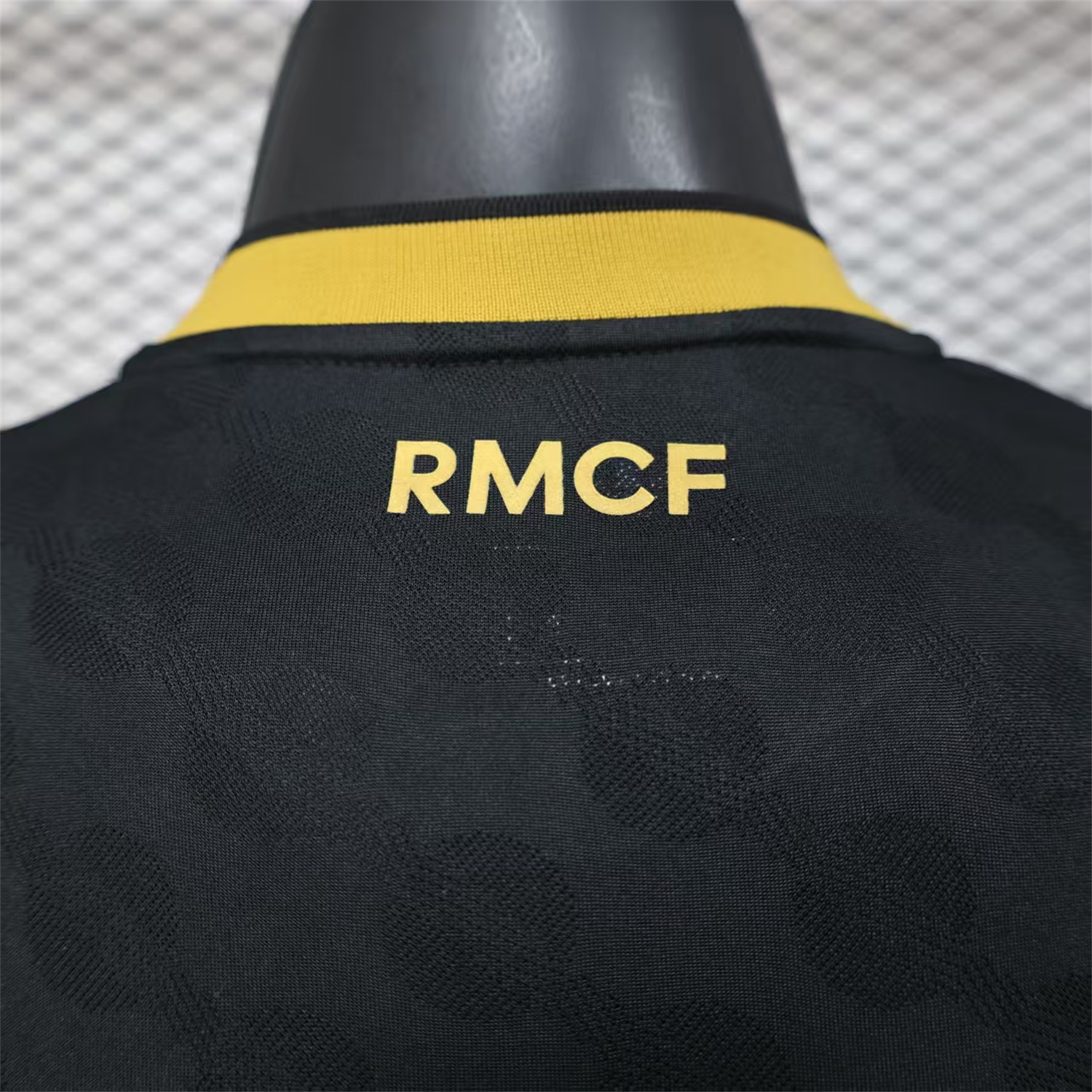 foot-Real Madrid 25-26 Polka Dots Black And Gold Jersey - Player Version