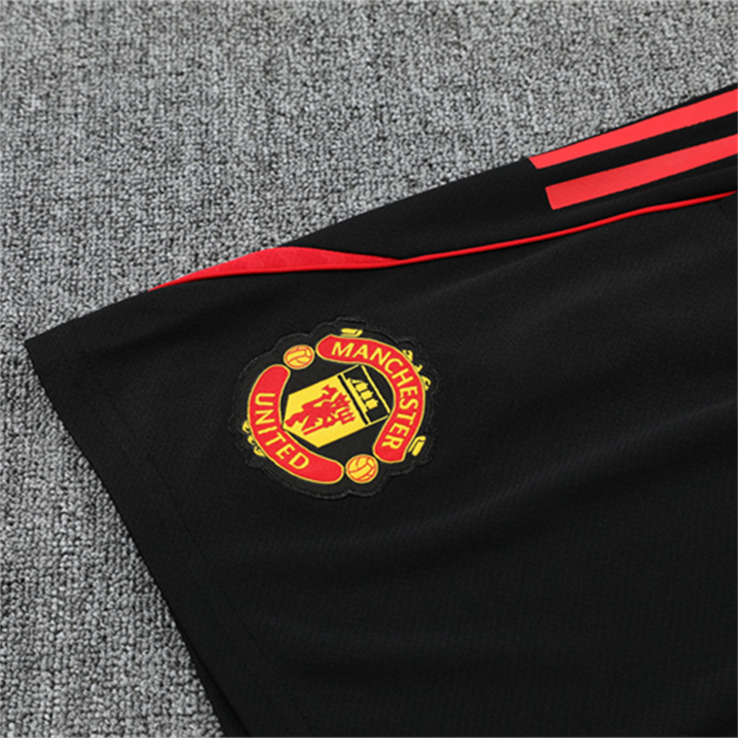 foot-Manchester United 25-26 Kid Short-Sleeve Training Set - White Top & Black Shorts