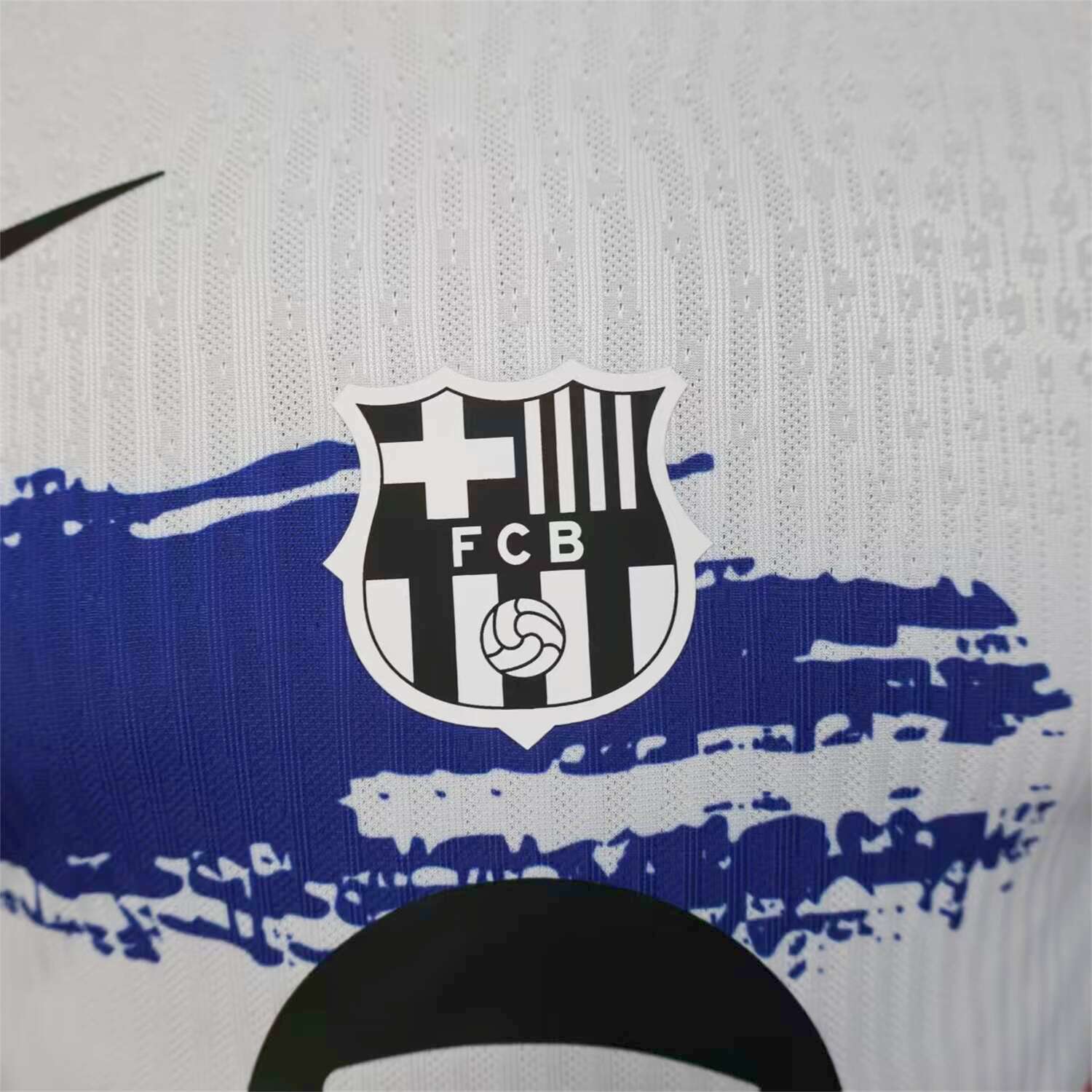 foot-Barcelona 25-26 White Jersey with Red Blue Ink Horizontal Stripes Jersey - Player Version