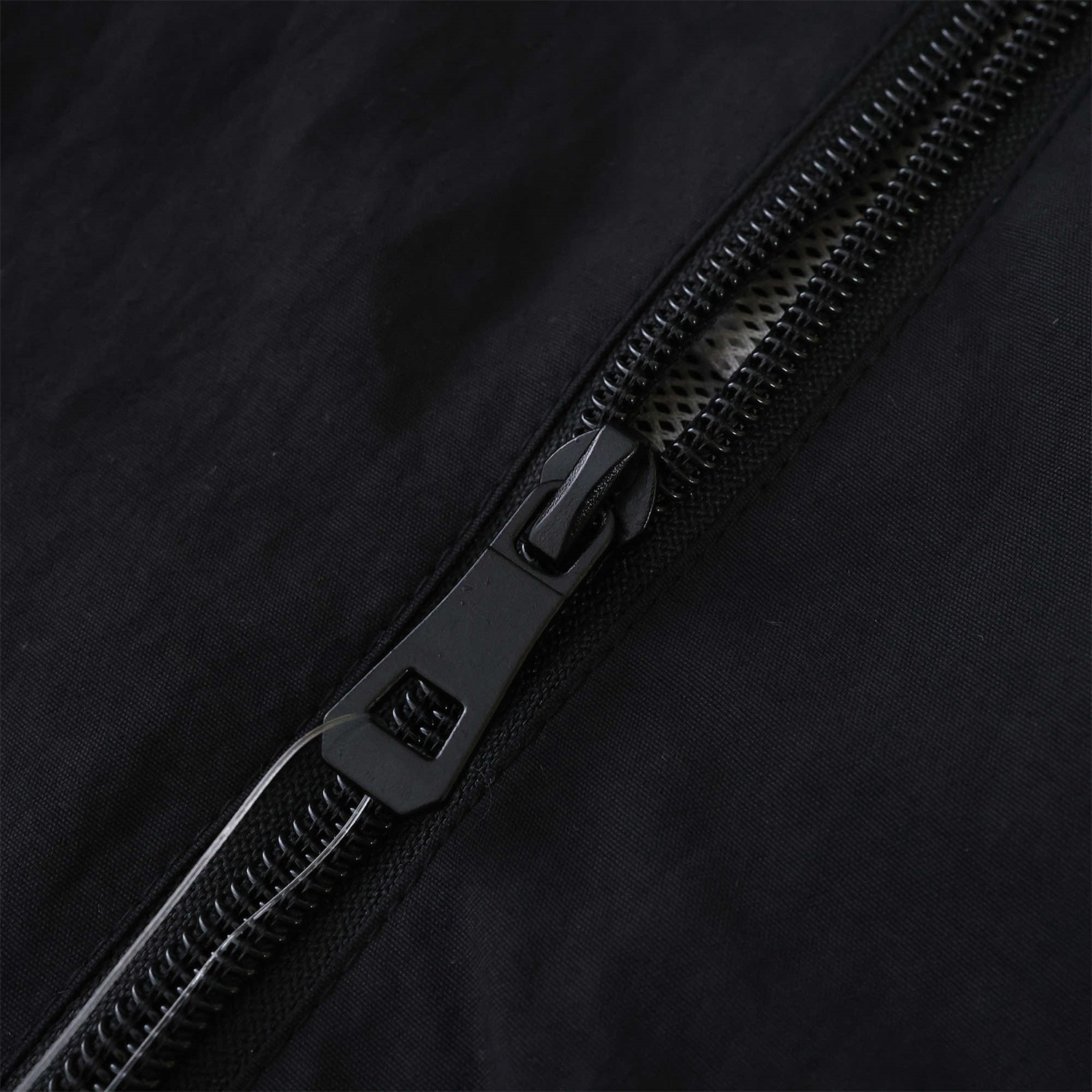 foot-Liver.pool 25-26 Throwback Windbreaker Jacket - Black