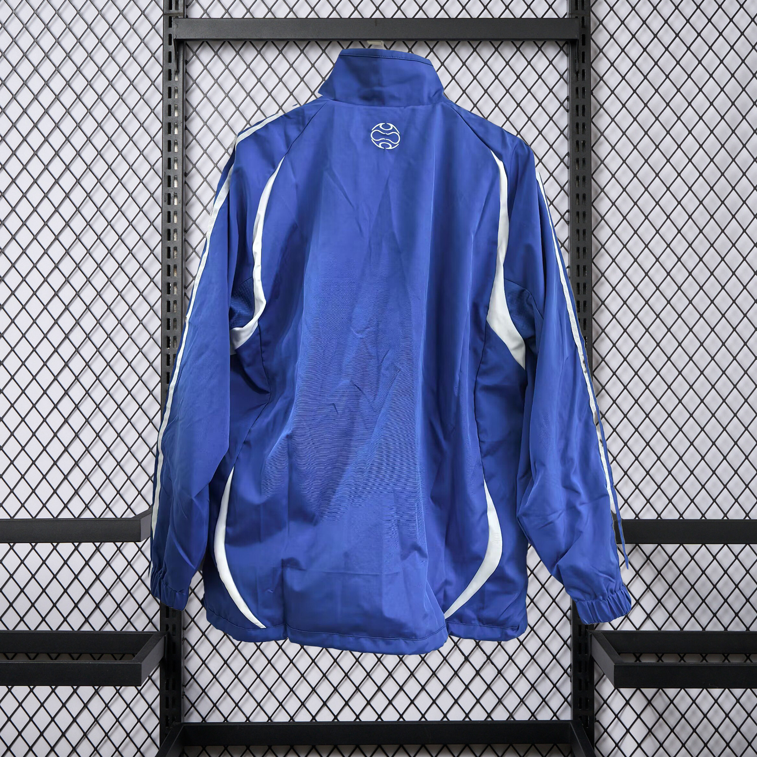 foot-Retro Greece 2006 Vintage Style Windbreaker - White & Black