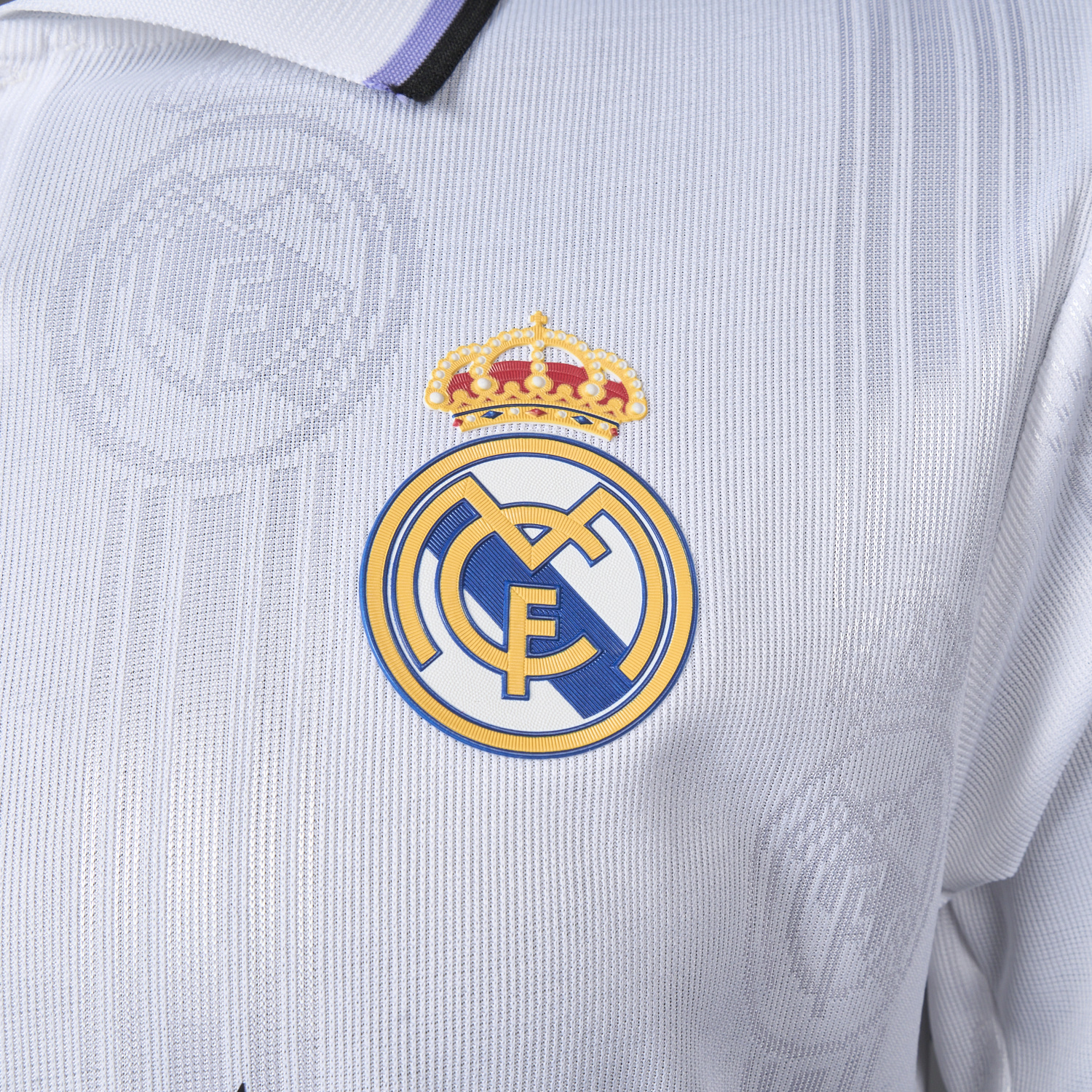 foot-Retro Real Madrid 2022-23 Home Jersey - Player Version
