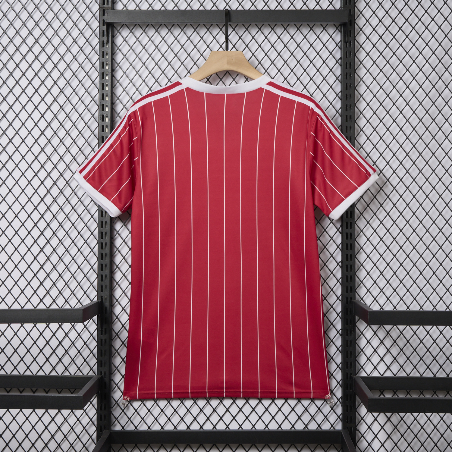 foot-Retro Hamburger SV 1984 Away Jersey