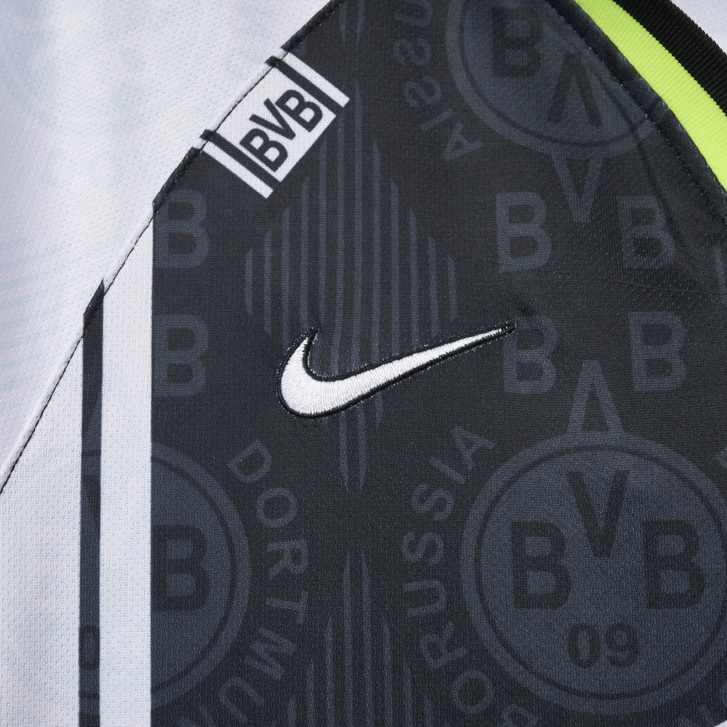 foot-Retro Dortmund 1996-97 European Away Jersey