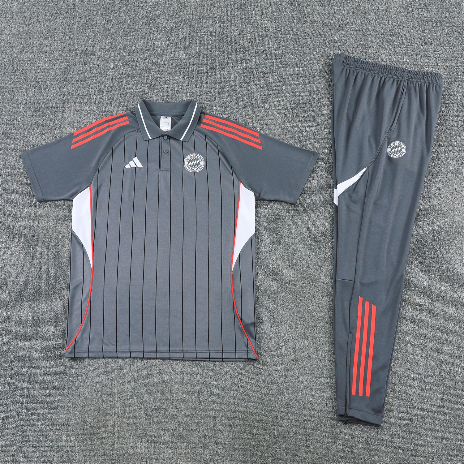 Unitedfootballkit.com | Bayern Munich 25-26 POLO Short-Sleeve Training Set - Deep Grey Top and Pants -Customize Name, Number and Patch | Worldwide Shipping