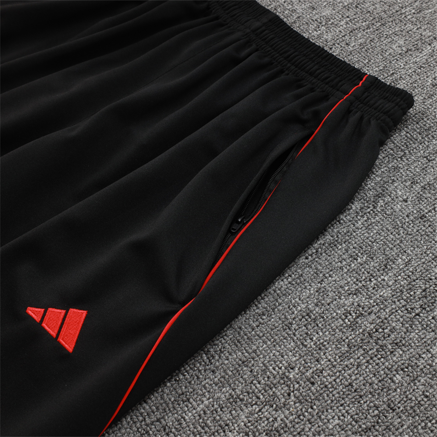 foot-Bayern Munich 25-26 Jacket Training Tracksuit - Army Green Top and Black Pants