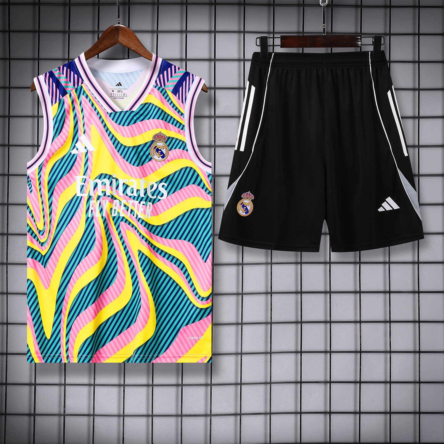 foot-Real Madrid 25-26 Vest Training Set - Colorful Vest & Black Shorts