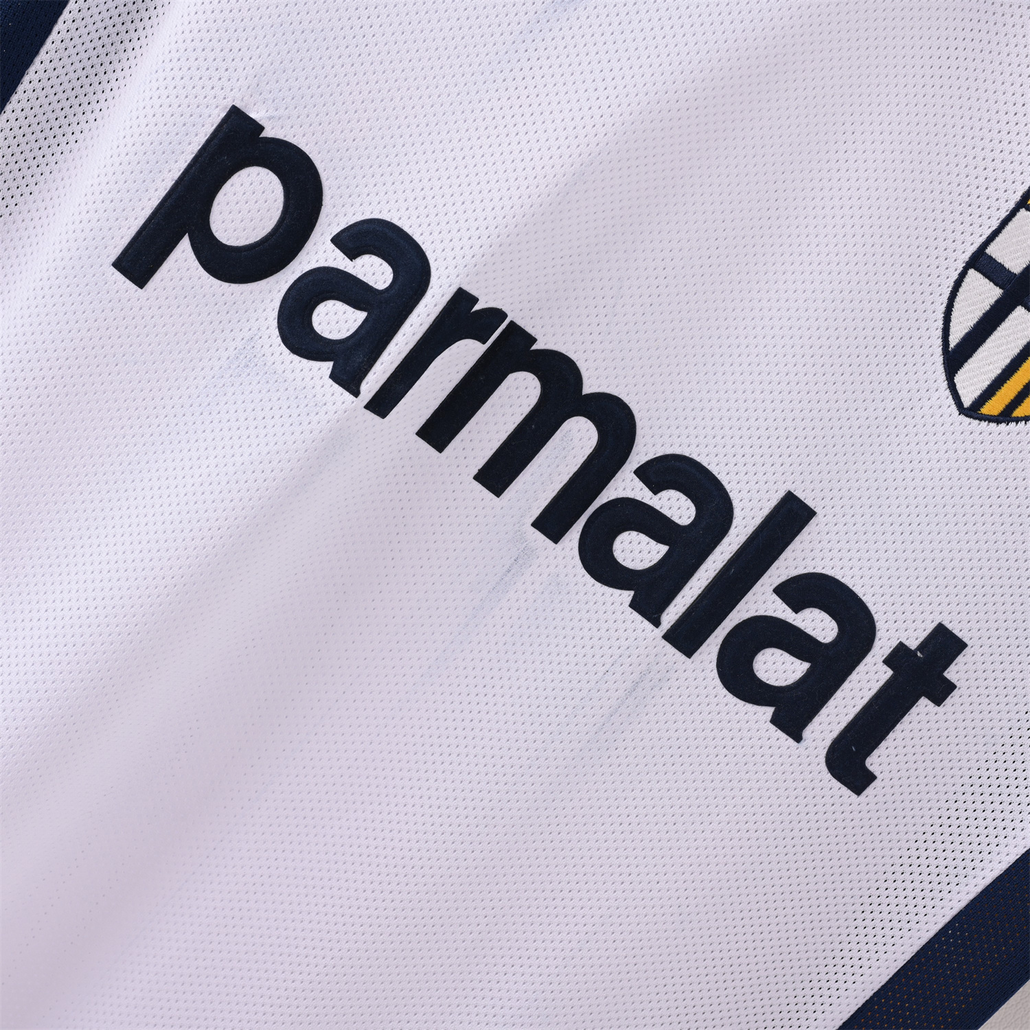 foot-Retro Parma 2003-04 Away Jersey - Fans Version