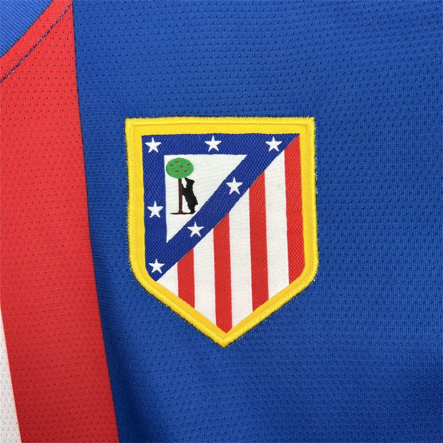foot-Retro Atletico Madrid 2010-11 Away Jersey