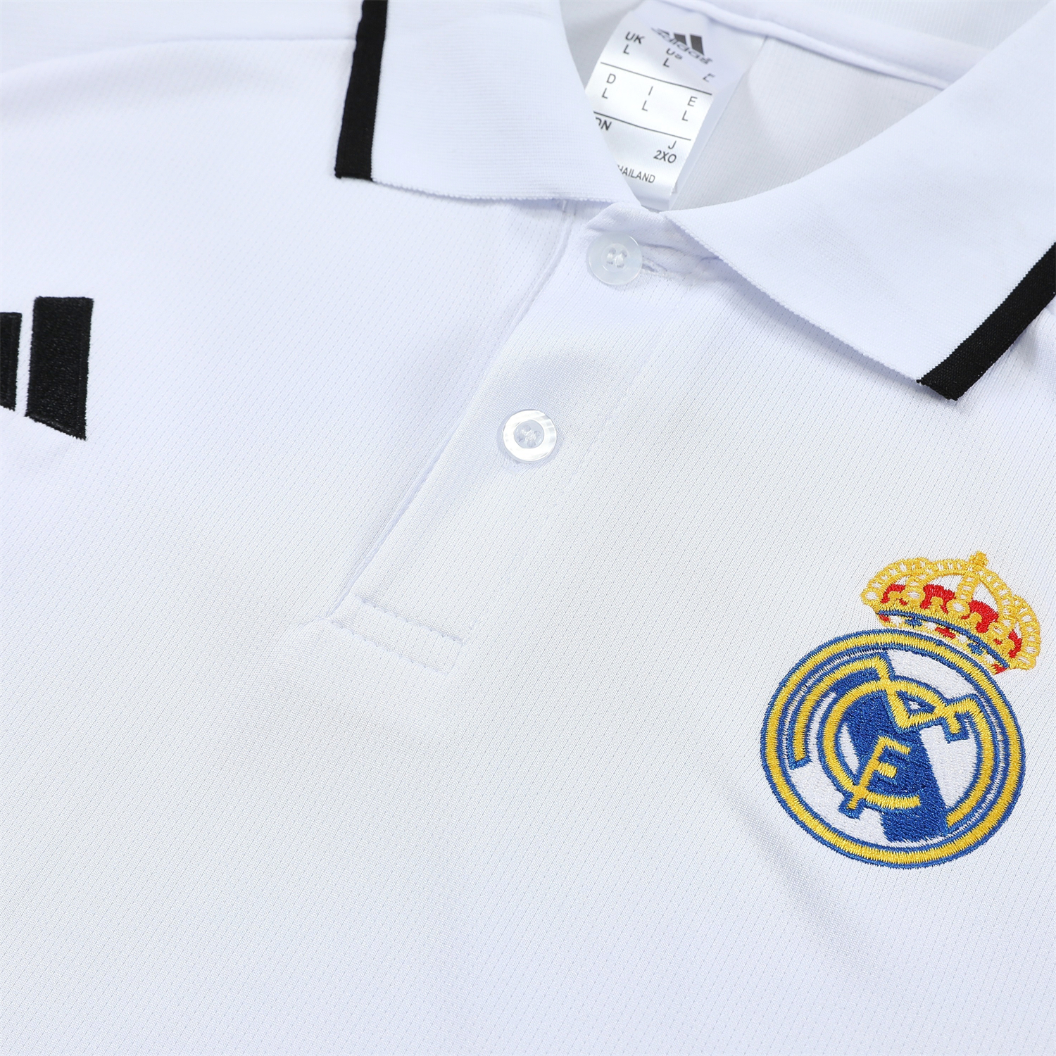Unitedfootballkit.com | Real Madrid 25-26 POLO Short-Sleeve Training Set - White Top and Black Pants -Customize Name, Number and Patch | Worldwide Shipping