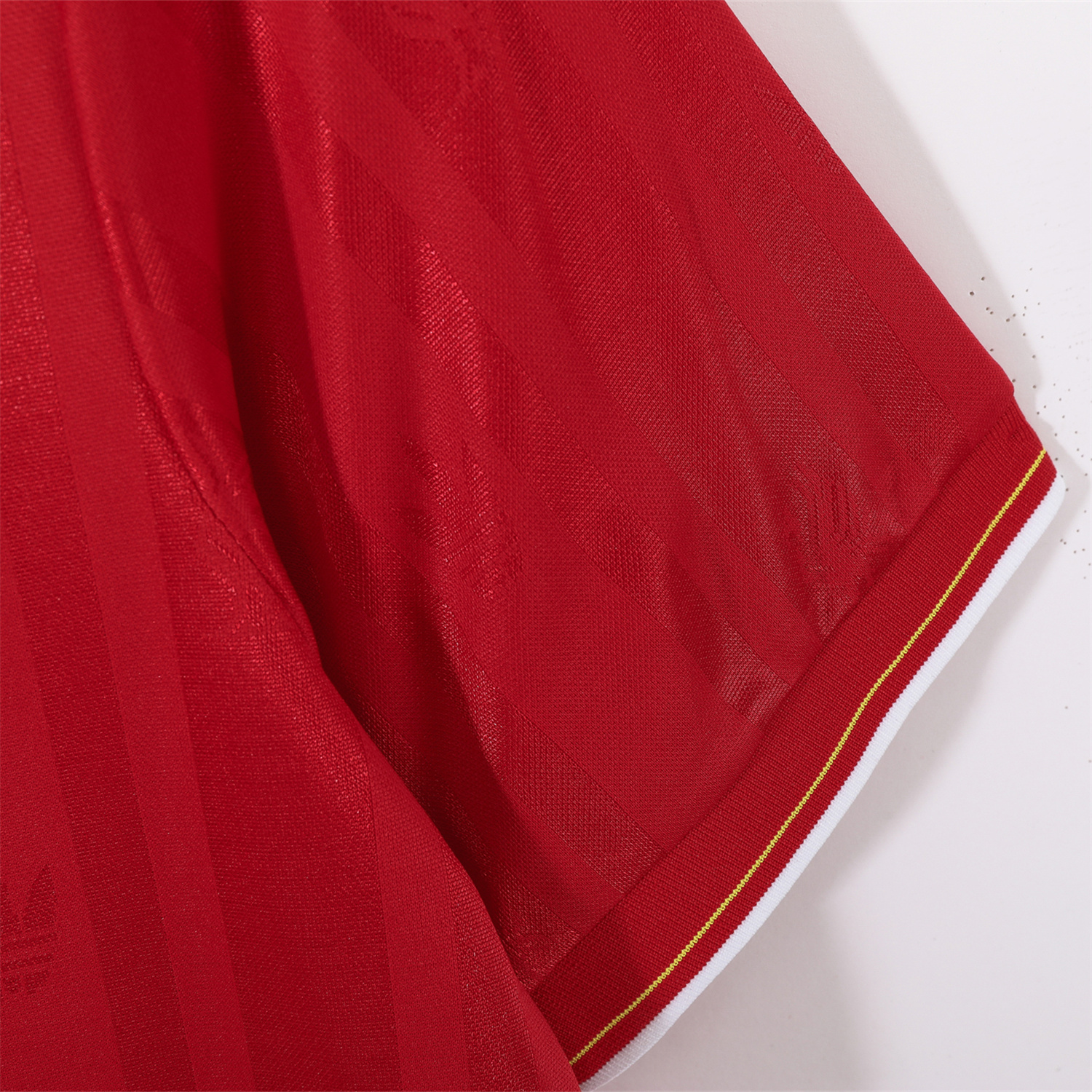 foot-Retro Liver.pool 1985-86 Home Jersey - FA CUP FINAL Version