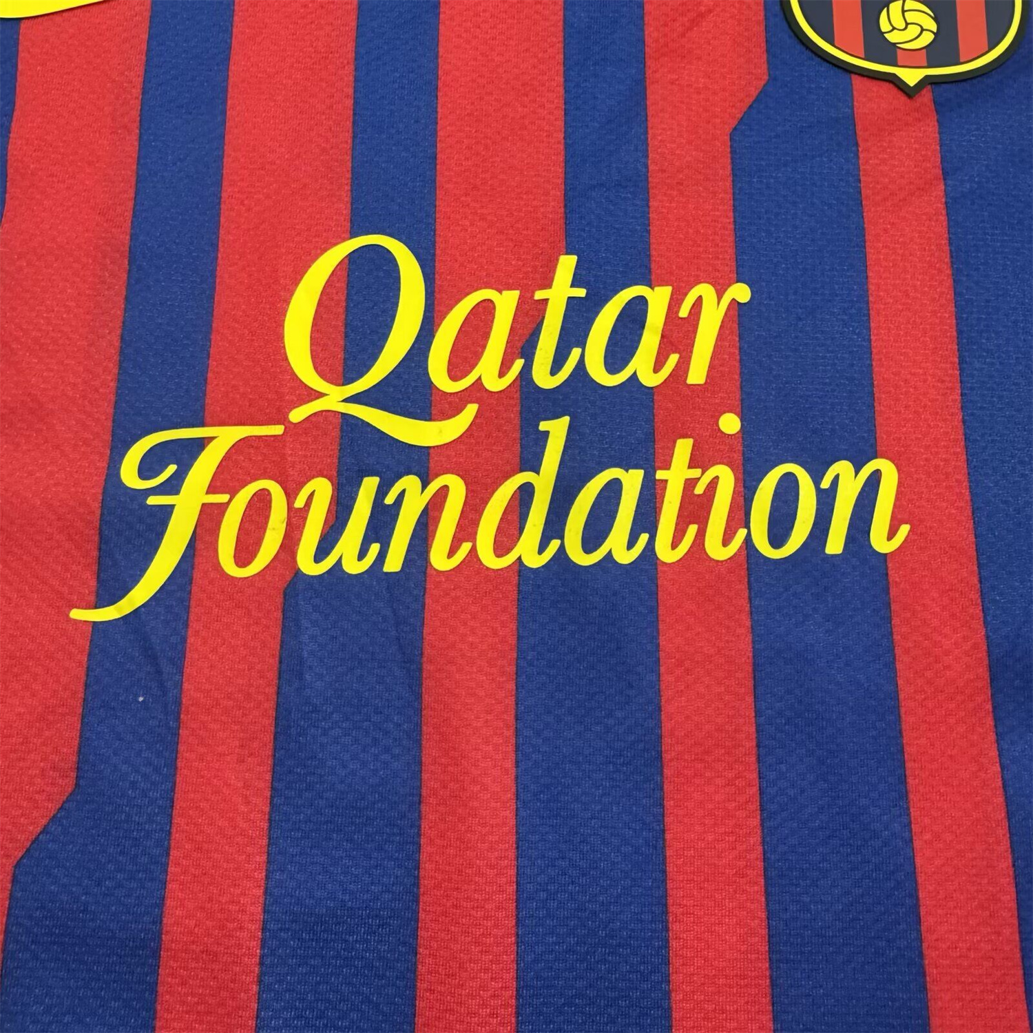 foot-Retro Barcelona 2011-12 Home Kids Kit