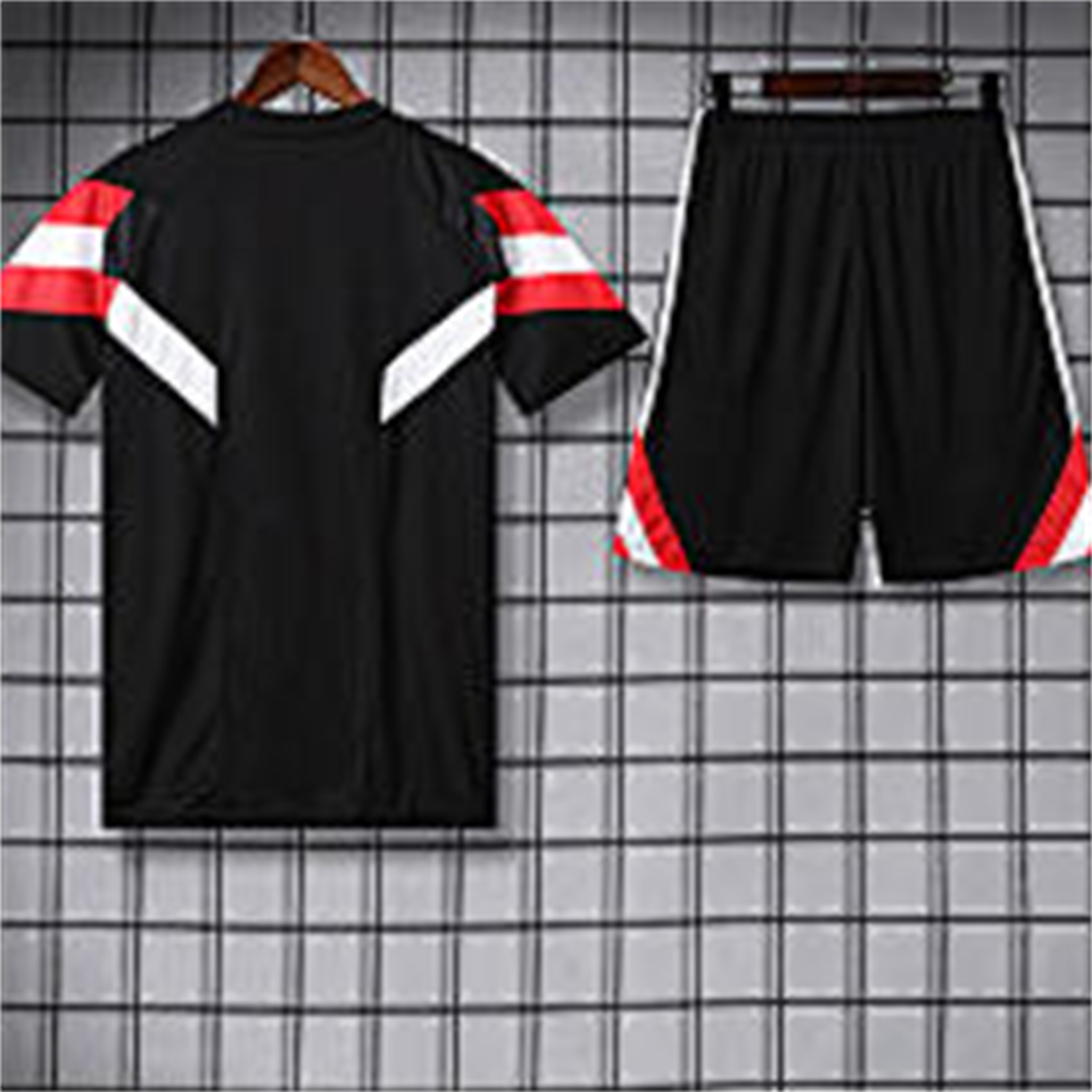 foot-Manchester United 25-26 Short-Sleeve Training Set - Red Devil Black Top & Black Shorts