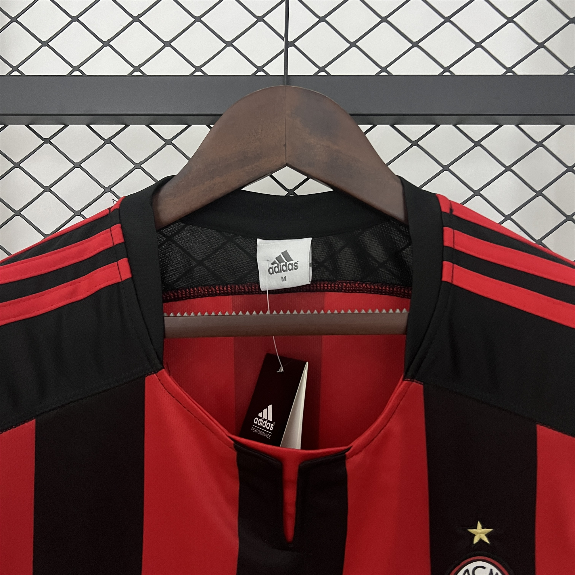 SIUjerseys-Retro AC Milan 2003-04 Home Jersey