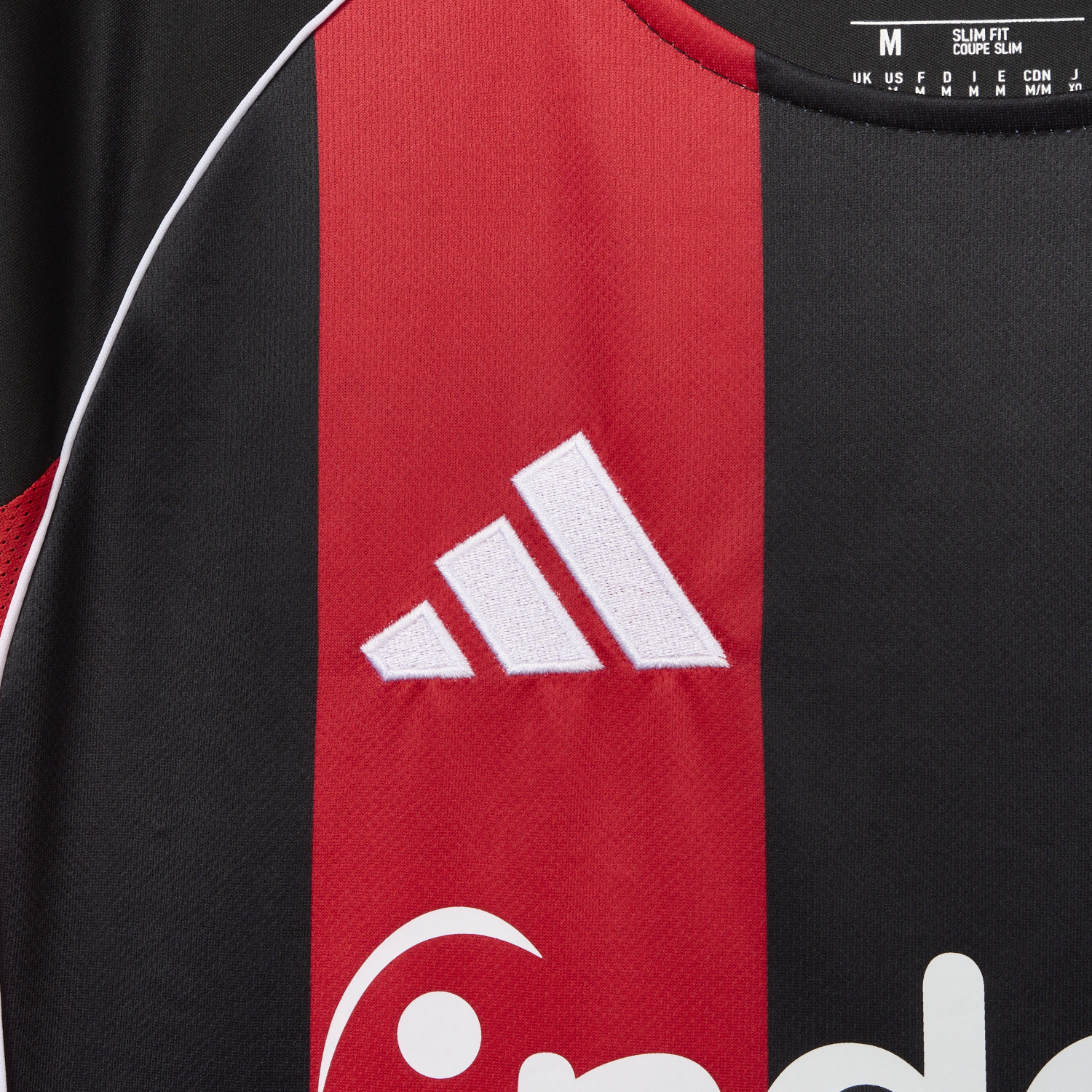 foot-Frankfurt 25-26 Home Red Jersey - Fans Version