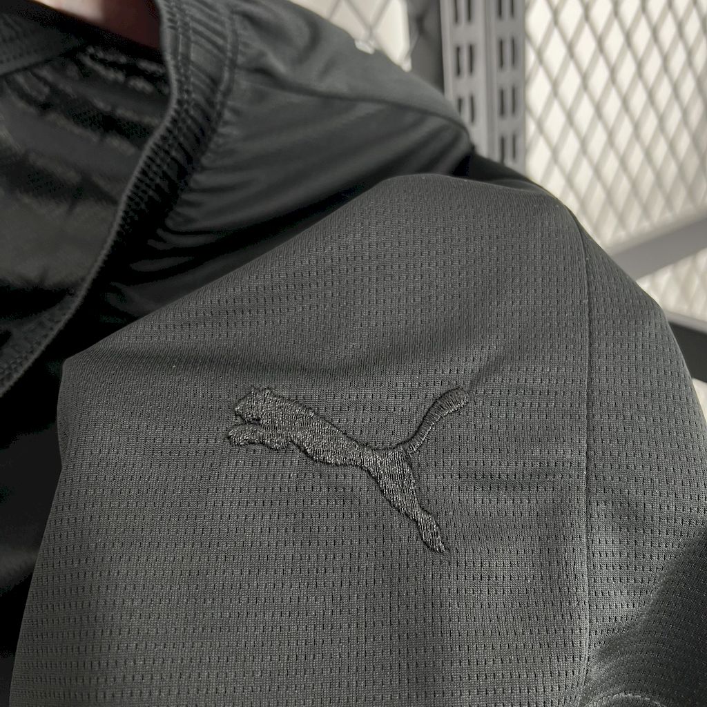 ManixJersey.com | AC Milan 24-25 125th Anniversary Black GK Shorts - Fans Version -Customize Name, Number and Patch | Worldwide Shipping