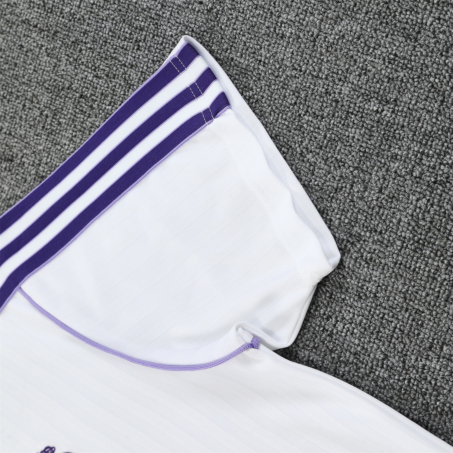 foot-Real Madrid 25-26 Short-Sleeve Training Set - Purple And White Top & Purple Shorts
