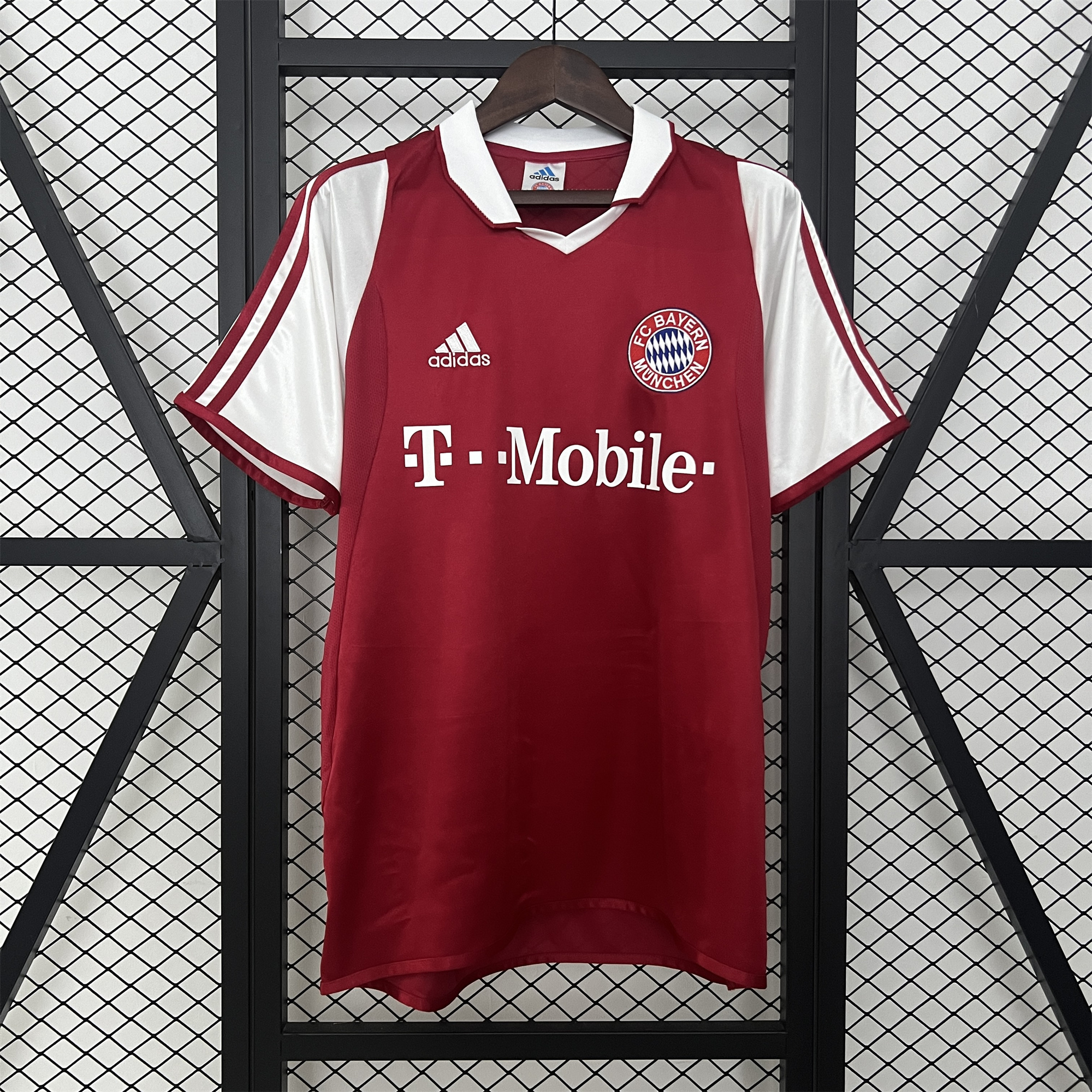 unitedfutballjersey-Retro Bayern Munich 2003-04 Home Jersey