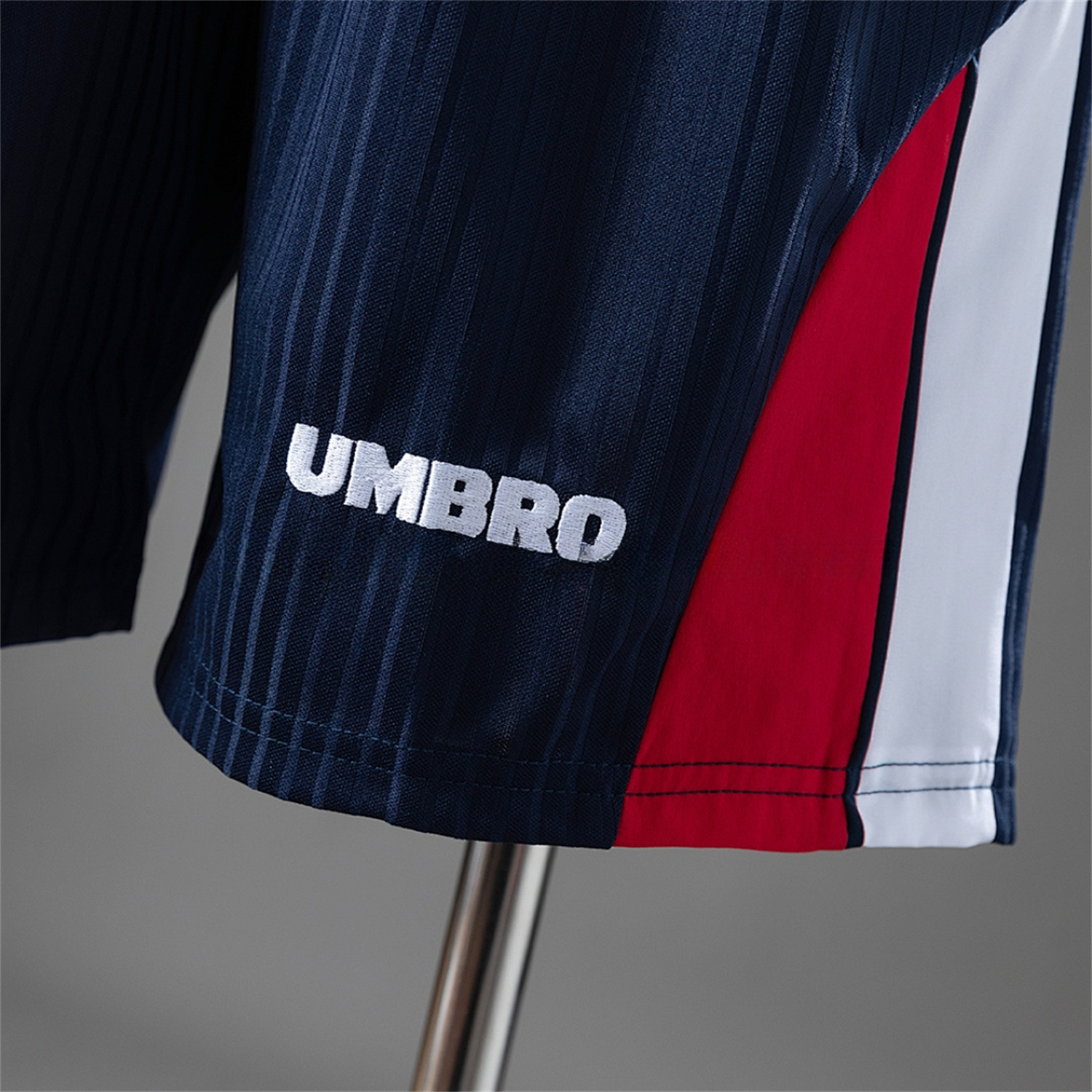 Funinjersey-Retro England 1998 Home Shorts