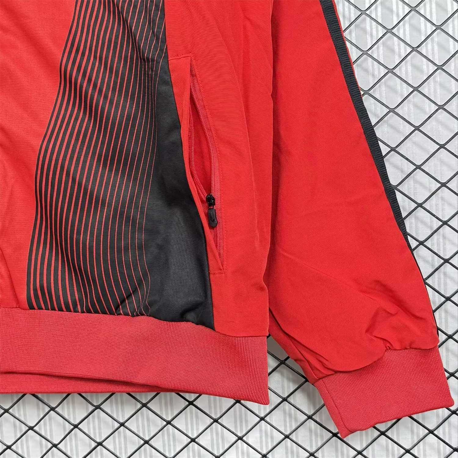 Unitedfootballkit.com | Retro AC Milan 2006-07 Home Windbreaker Jacket - Red With Black -Customize Name, Number and Patch | Worldwide Shipping