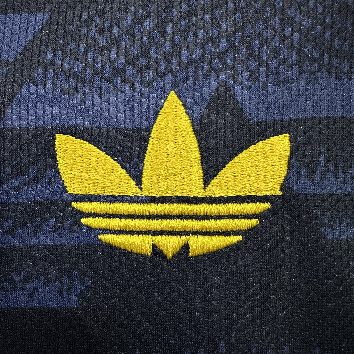 Unitedfootballkit.com | Arsenal 26-27 Away Jersey - Fans Version -Customize Name, Number and Patch | Worldwide Shipping