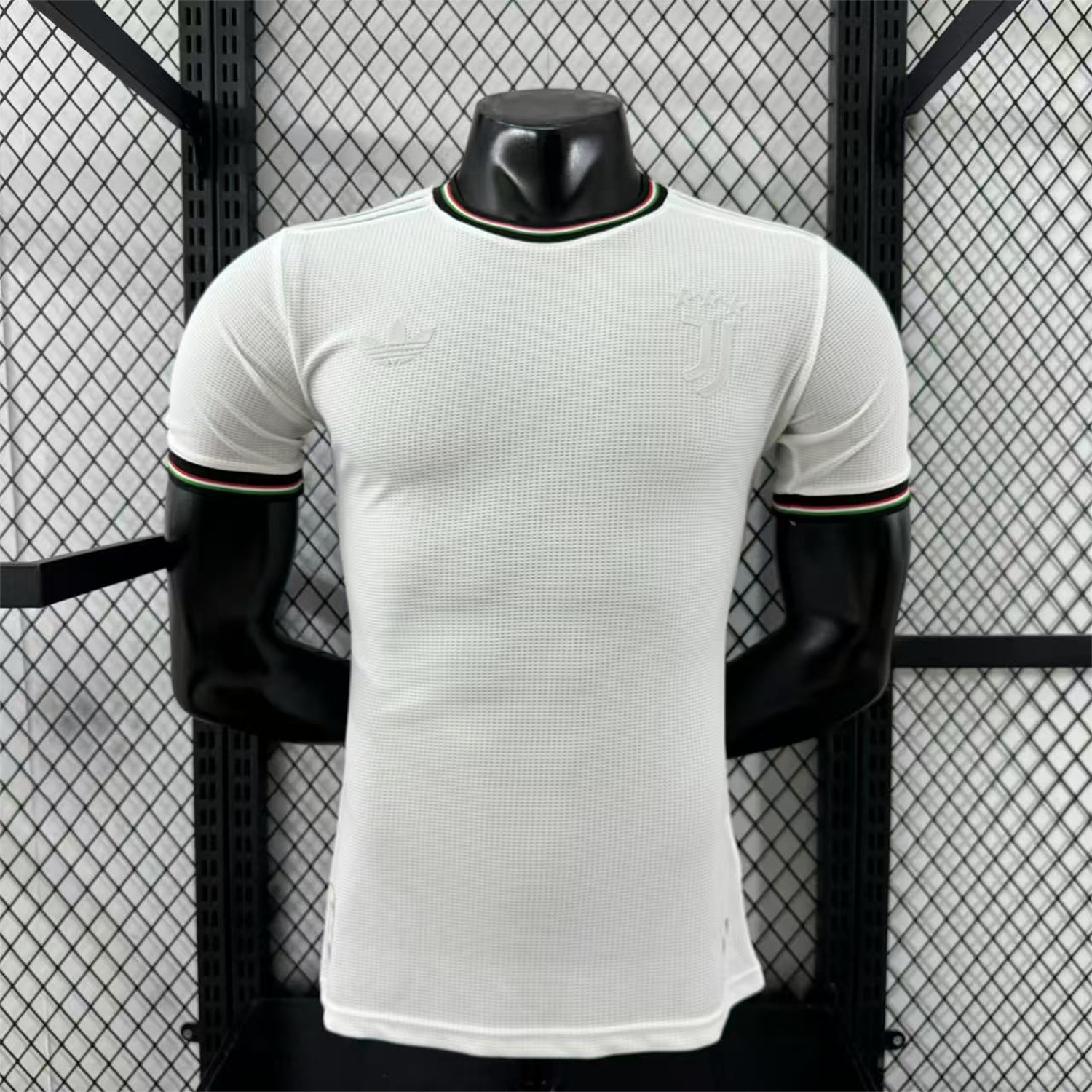 JerseysGala.com | Juventus 25-26 Pure White Special Jersey - Player Version -Customize Name, Number and Patch | Worldwide Shipping