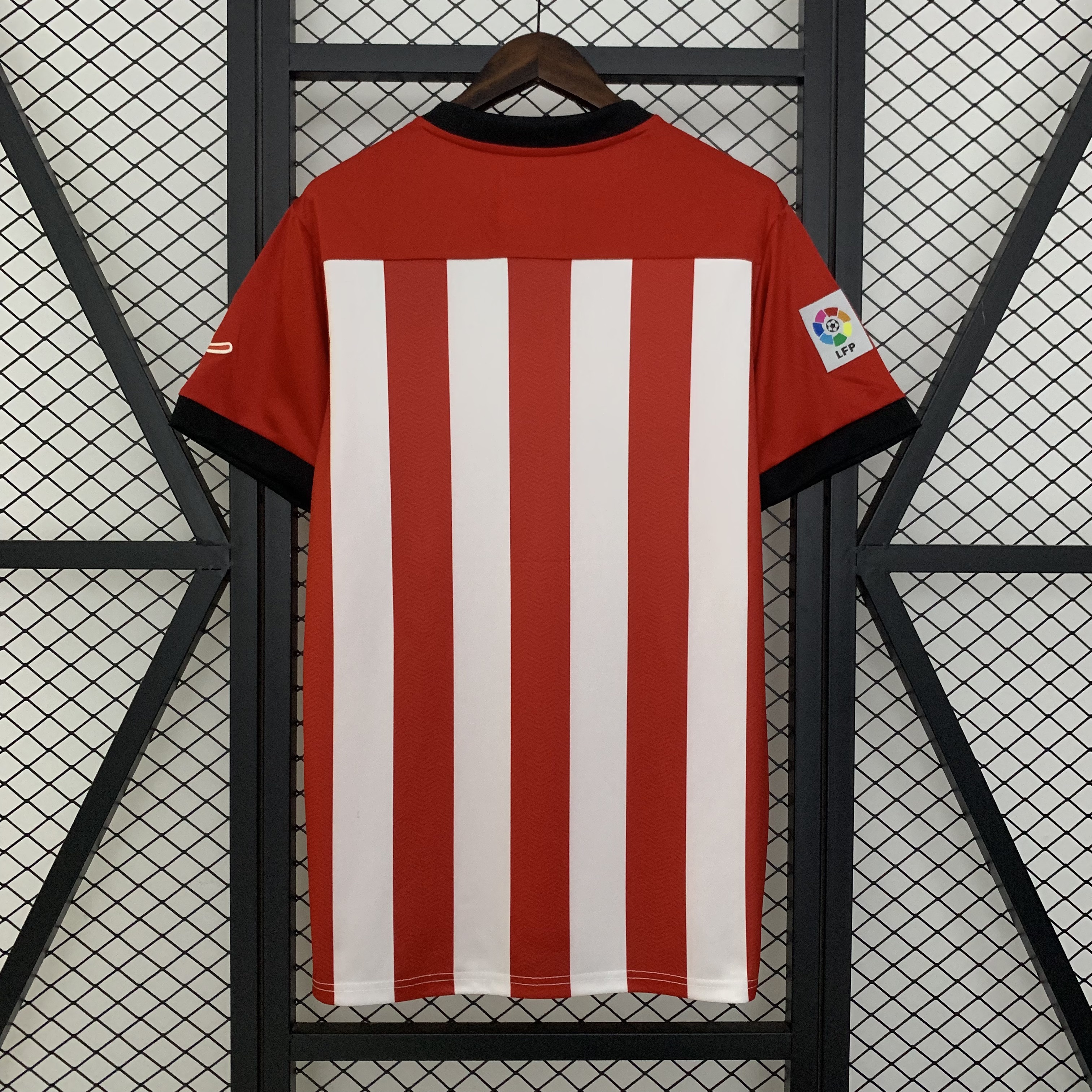 foot-Retro Athletic Bilbao 2011-12 Home Jersey