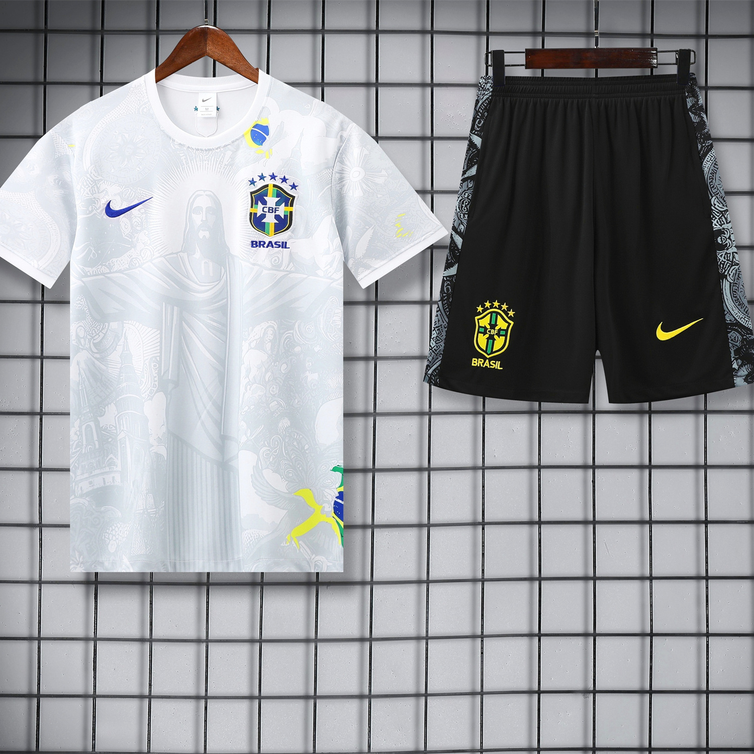 foot-Brazil 25-26 White Jesus Statue Short-Sleeve Training Set - White Top & Black Shorts