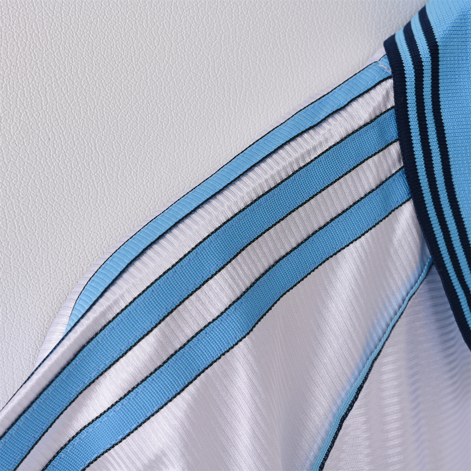 foot-Retro Marseille 1998-99 Home Jersey