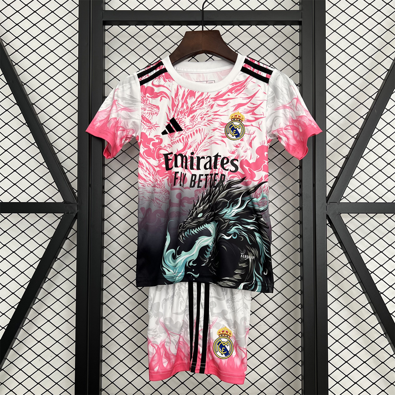 foot-Real Madrid 25-26 Dragon Pink And Black Special Kids Kit
