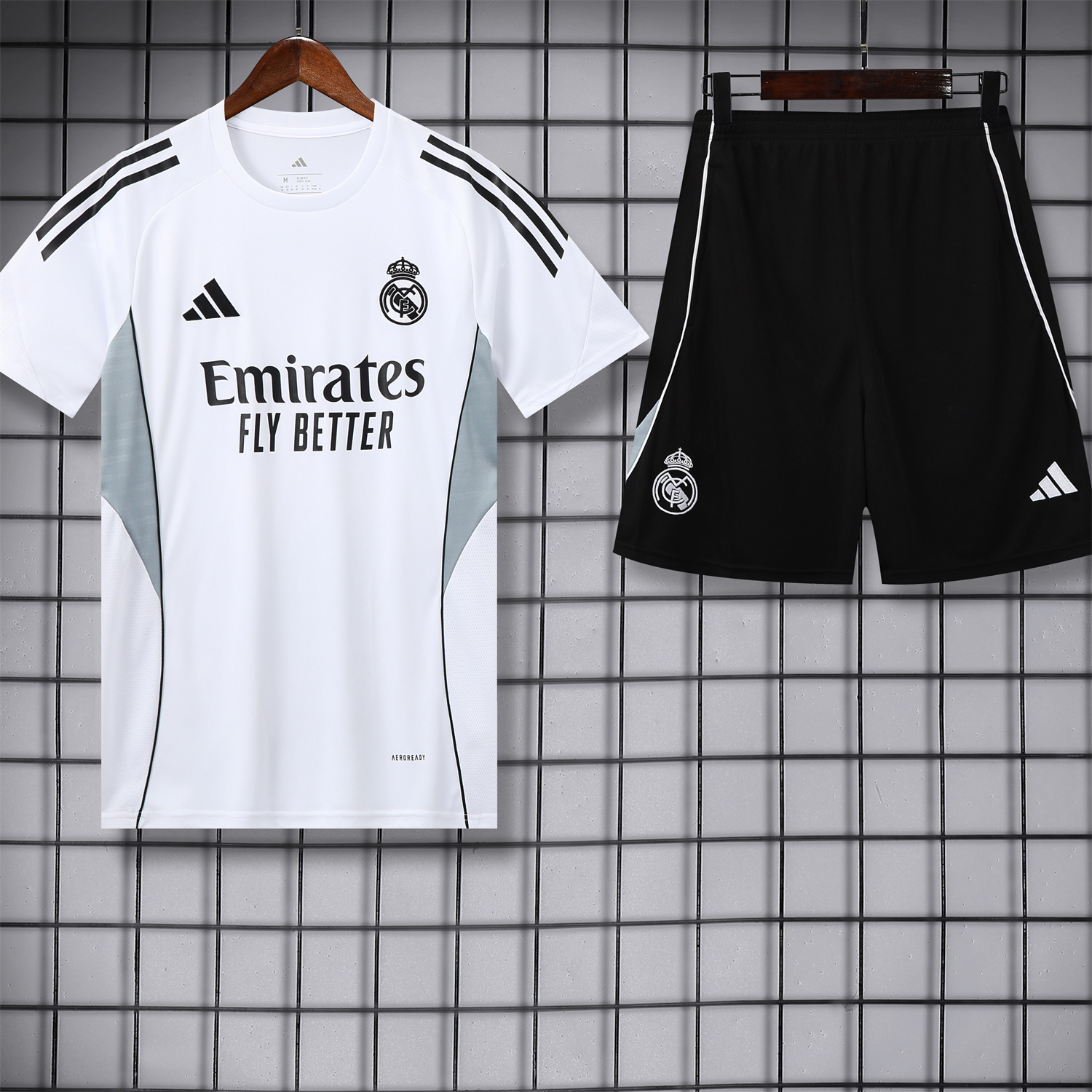 foot-Real Madrid 25-26 Short-Sleeve Training Set - Grey And White Top & Black Shorts