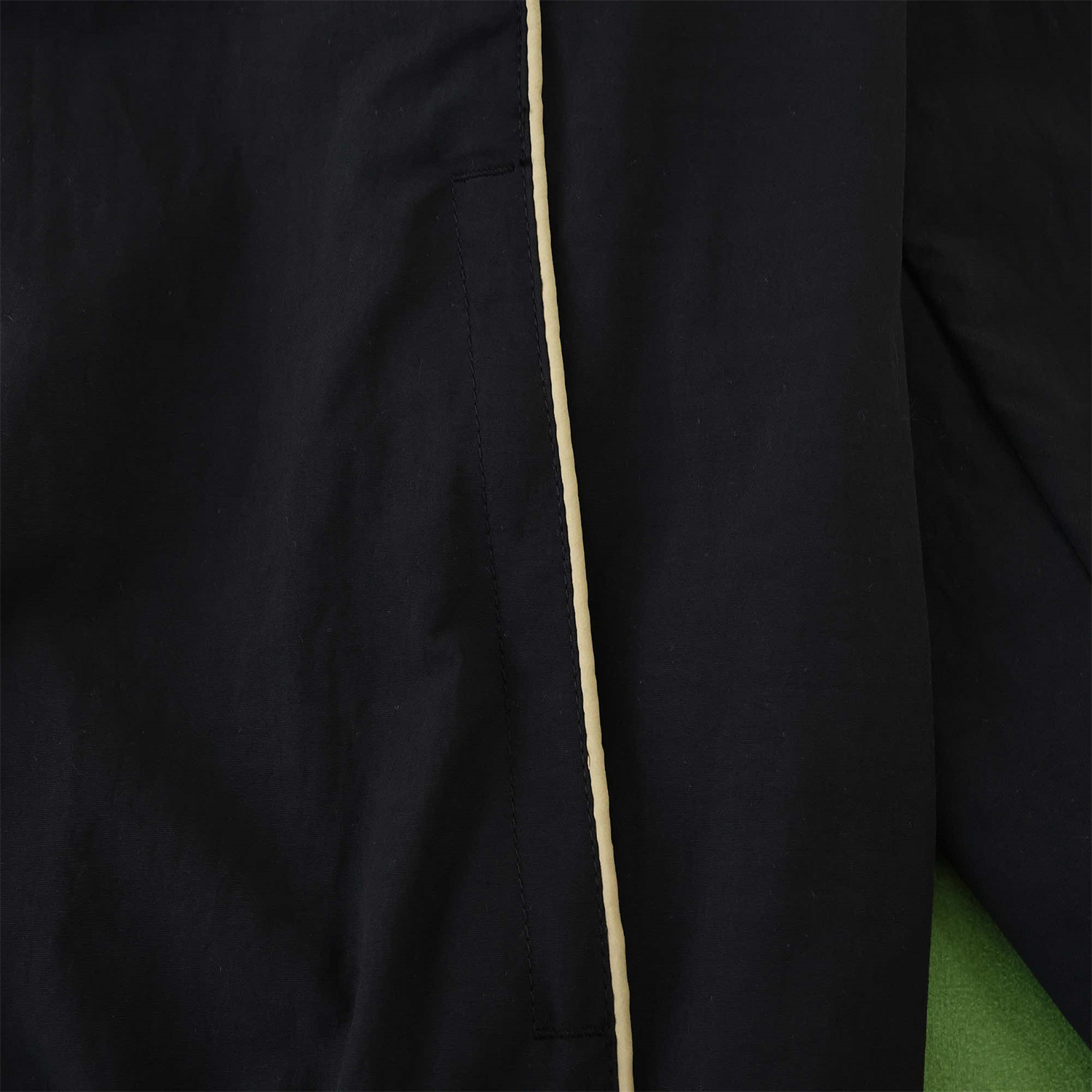 foot-Liver.pool 25-26 Throwback Windbreaker Jacket - Black