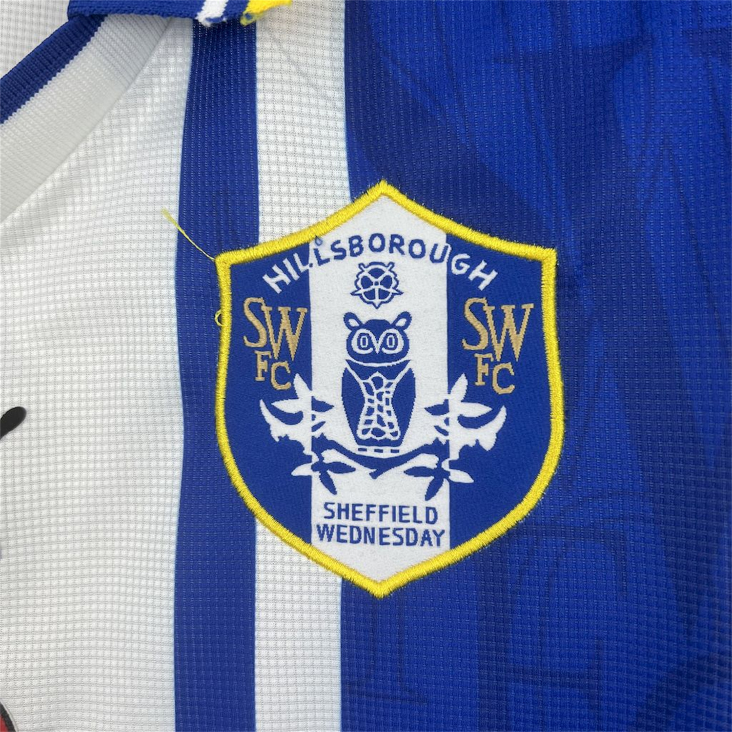 foot-Retro Sheffield Wednesday 1996-97 Home Jersey