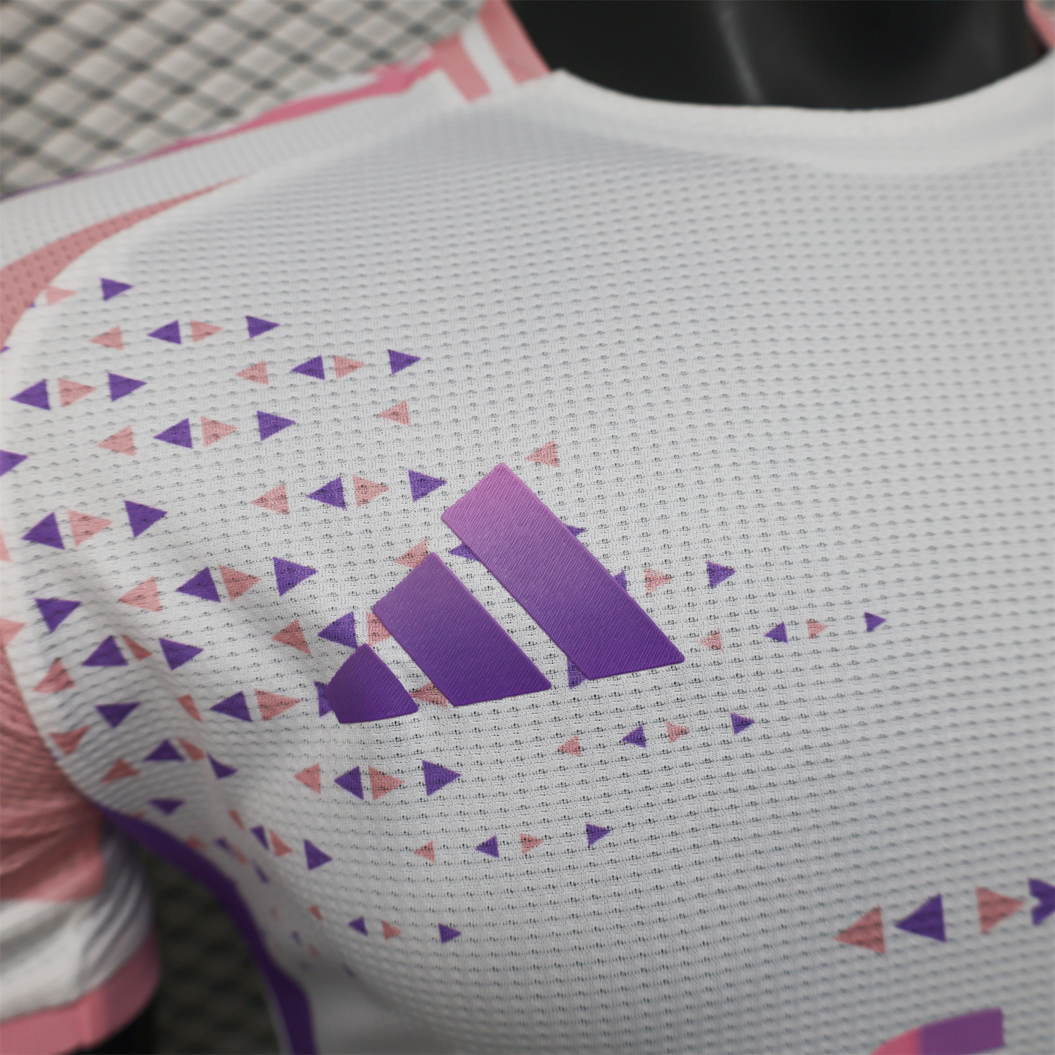 foot-Algeria 25-26 Pink and Purple Triangle Pattern Black Jersey - Player Version