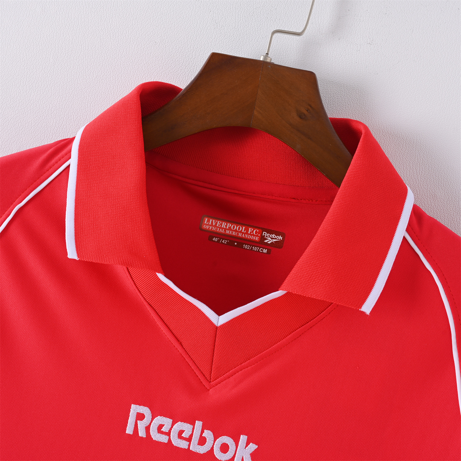 foot-Retro Liver.pool 2000-01 Home Jersey