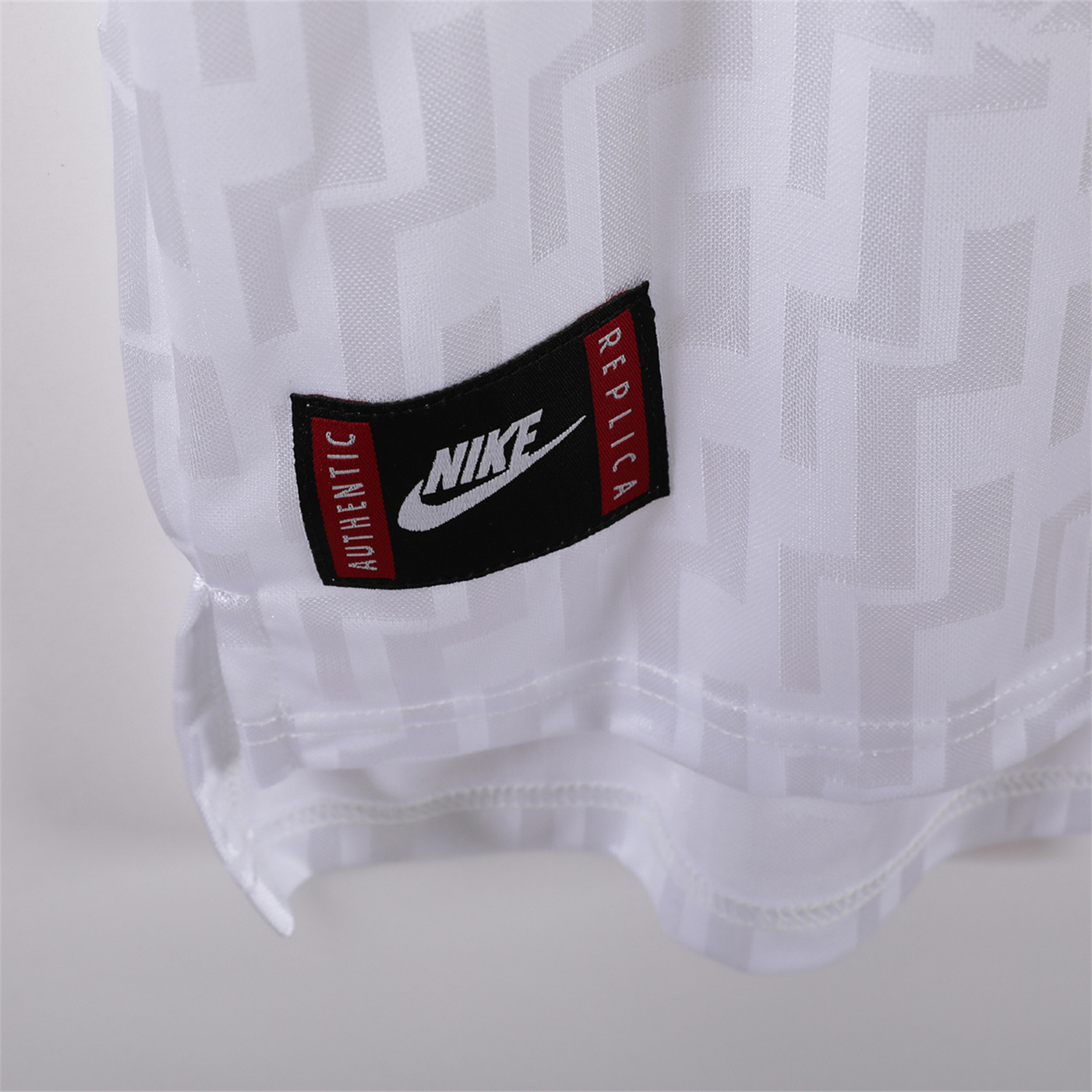 foot-Retro Italy 1995 Away Jersey