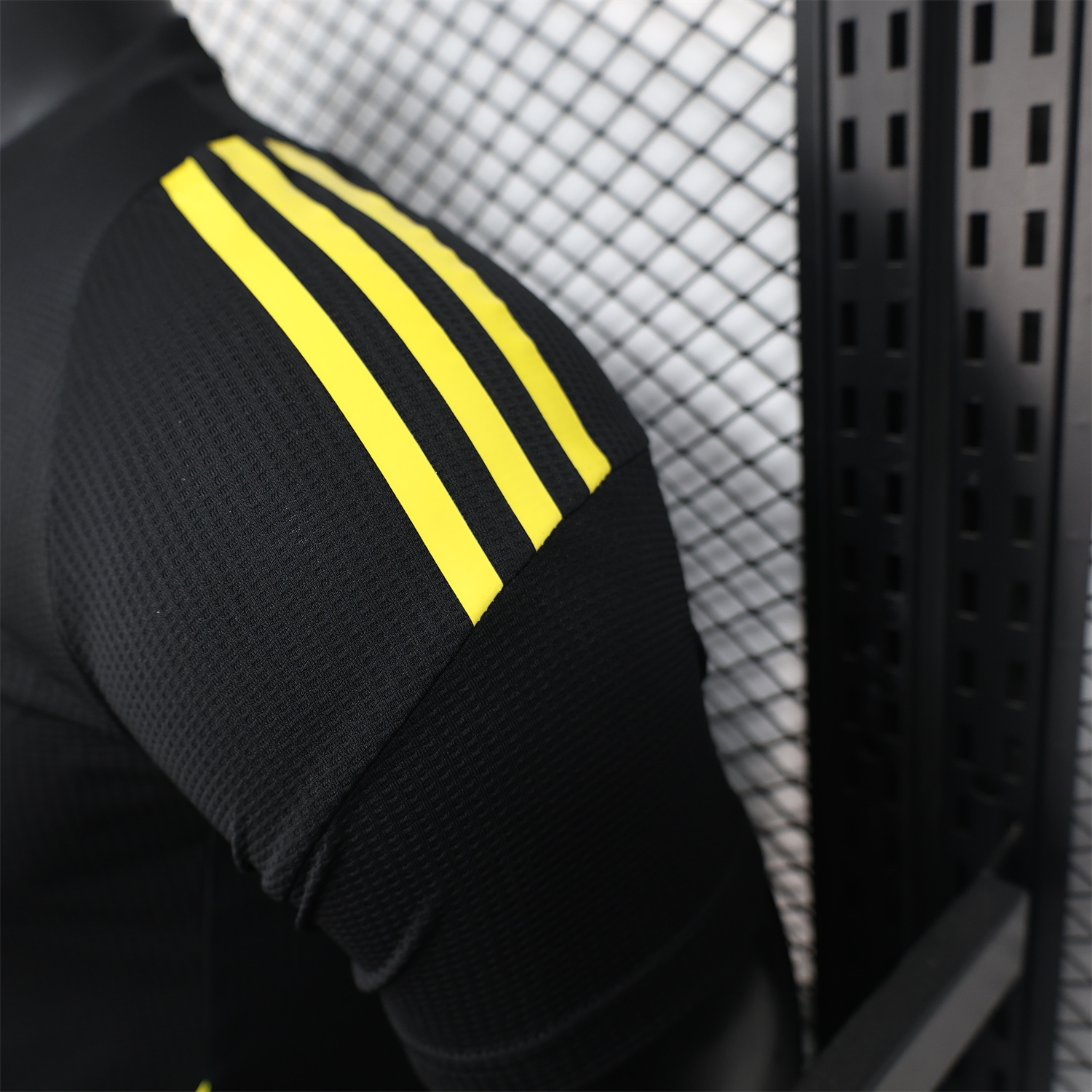 foot-Algeria 25-26 Pure Black Jersey with Yellow Line - Player Version